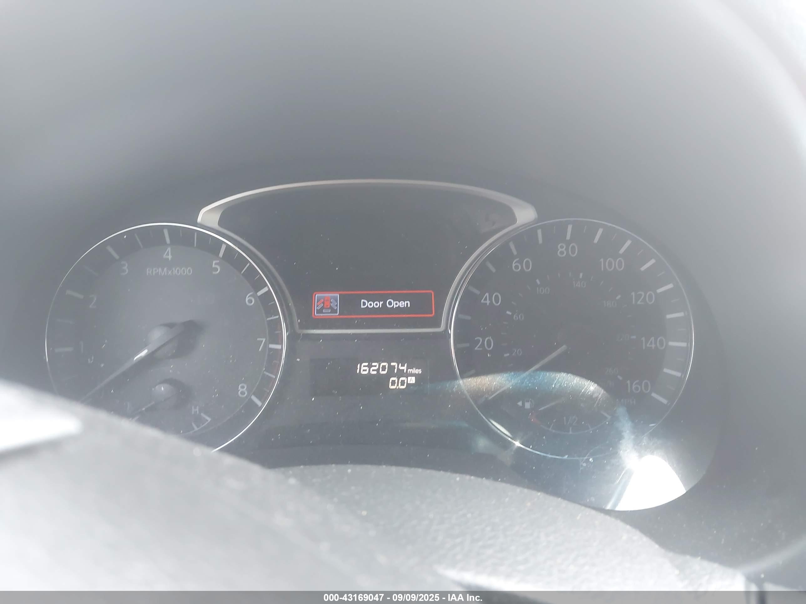 NISSAN ALTIMA image 7