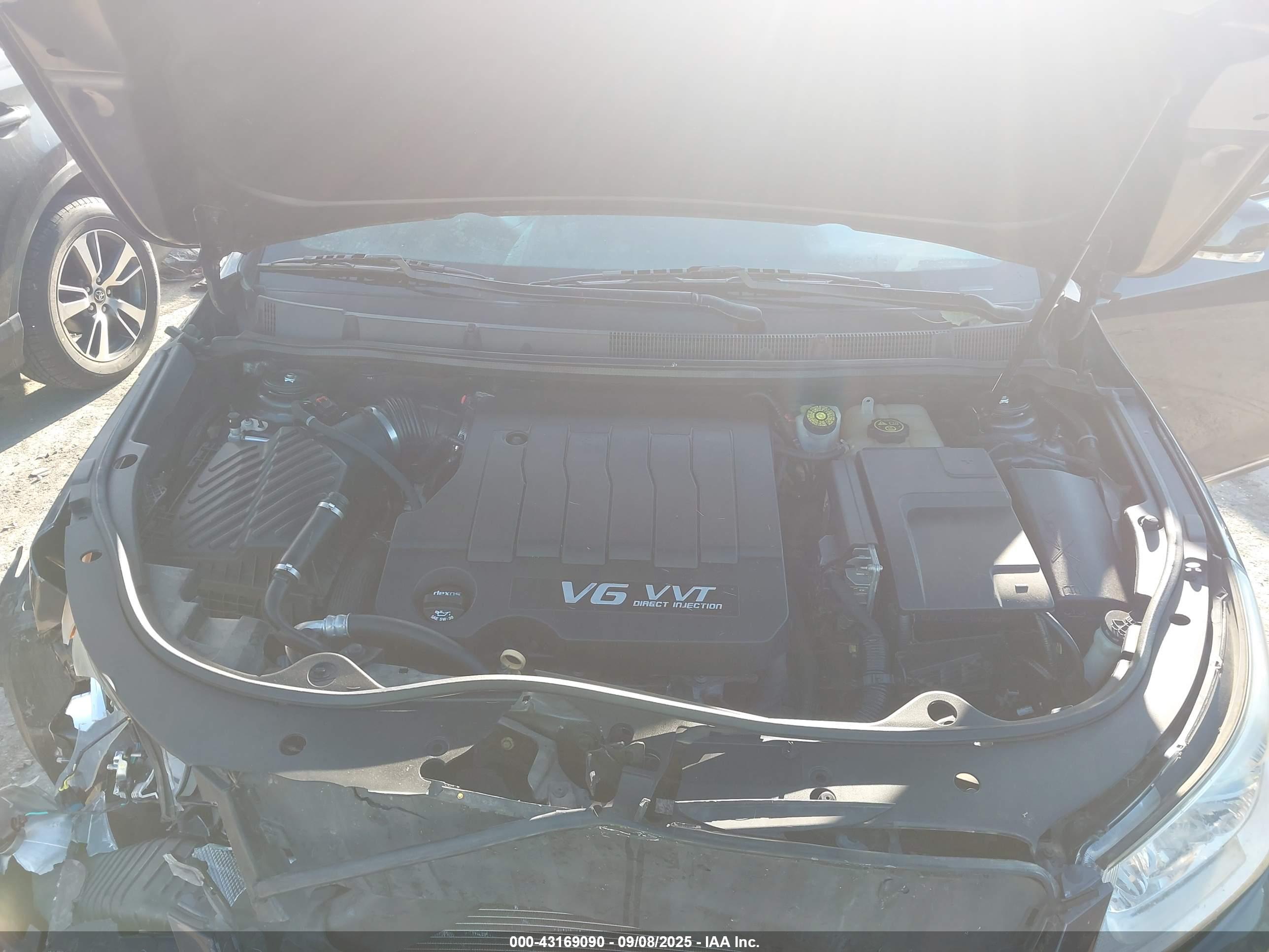 BUICK LACROSSE image 10