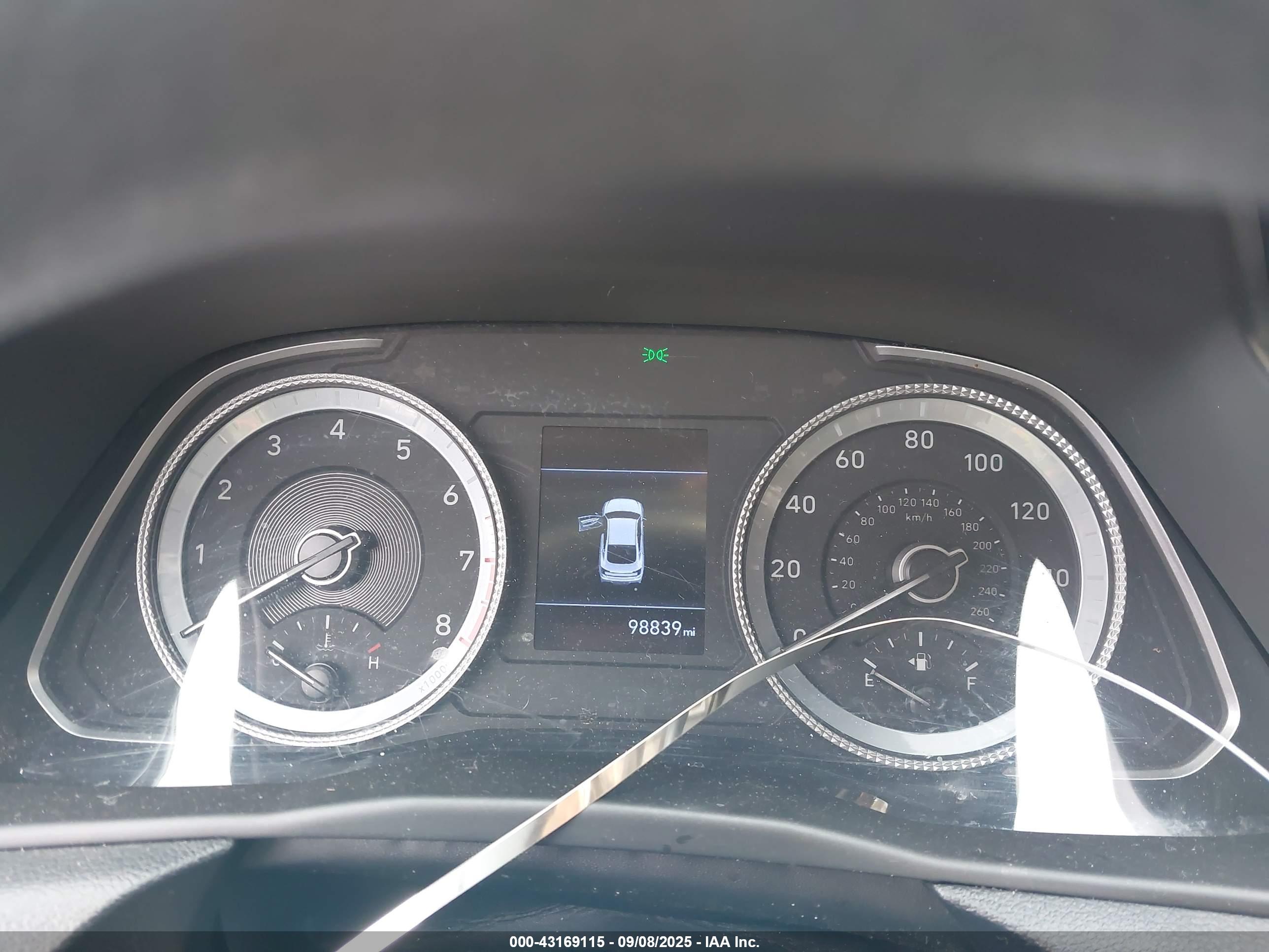 HYUNDAI SONATA image 7