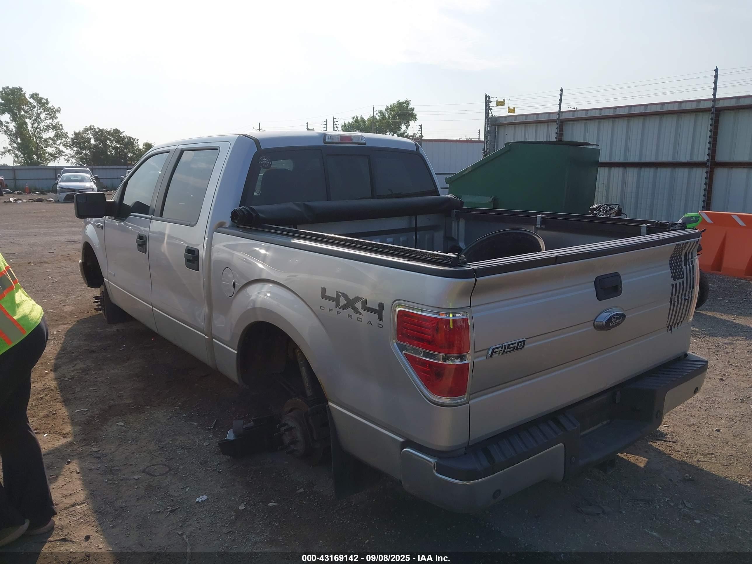 FORD F-150 image 3