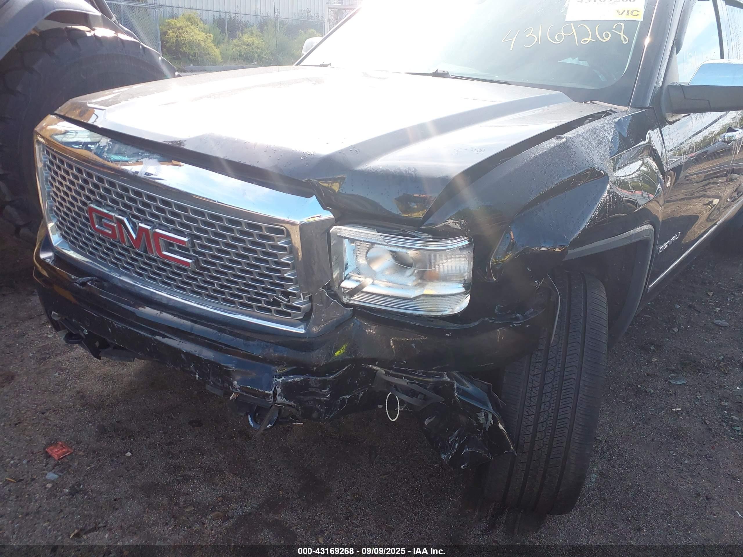 GMC SIERRA image 6