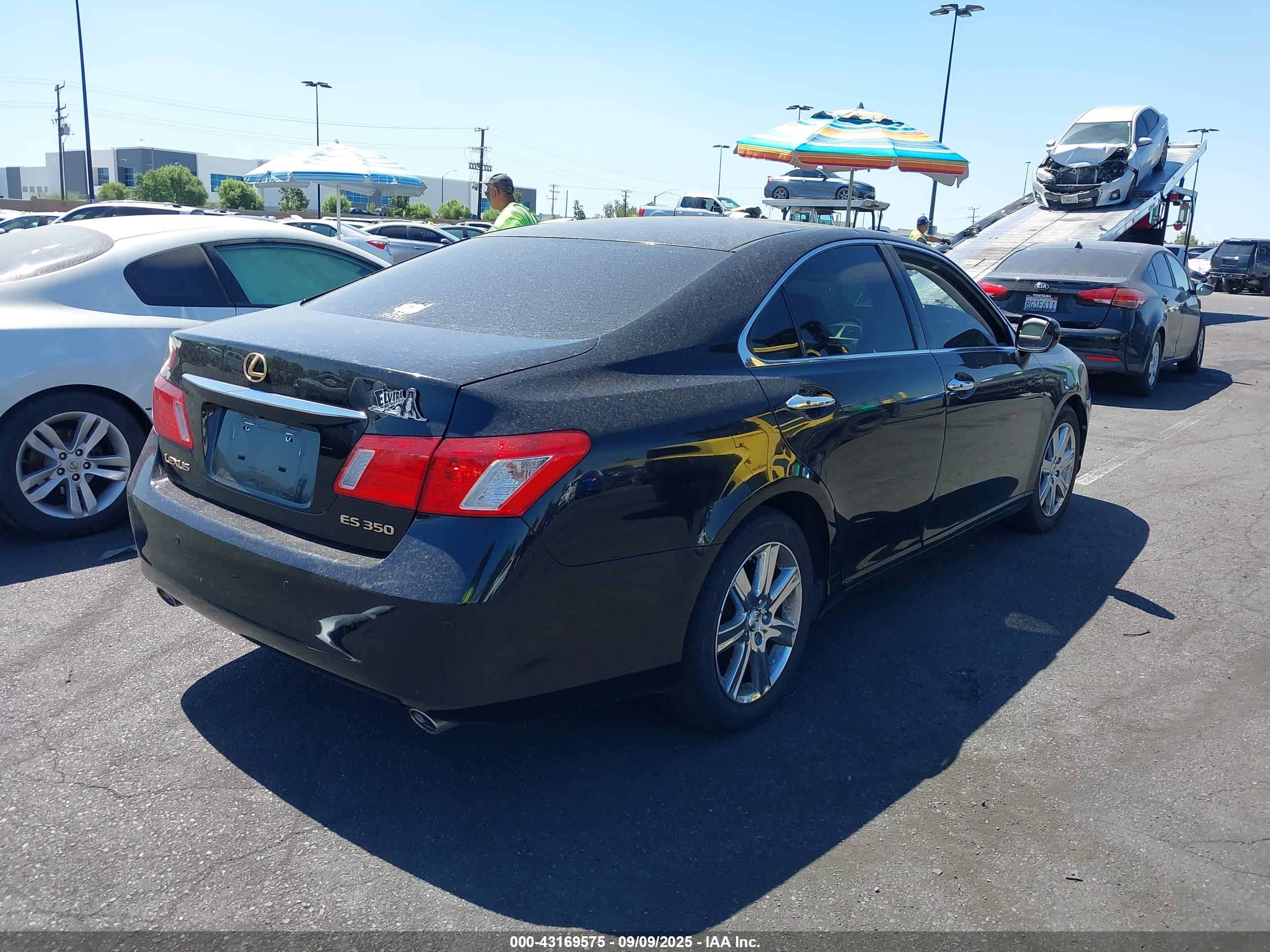 LEXUS ES image 4
