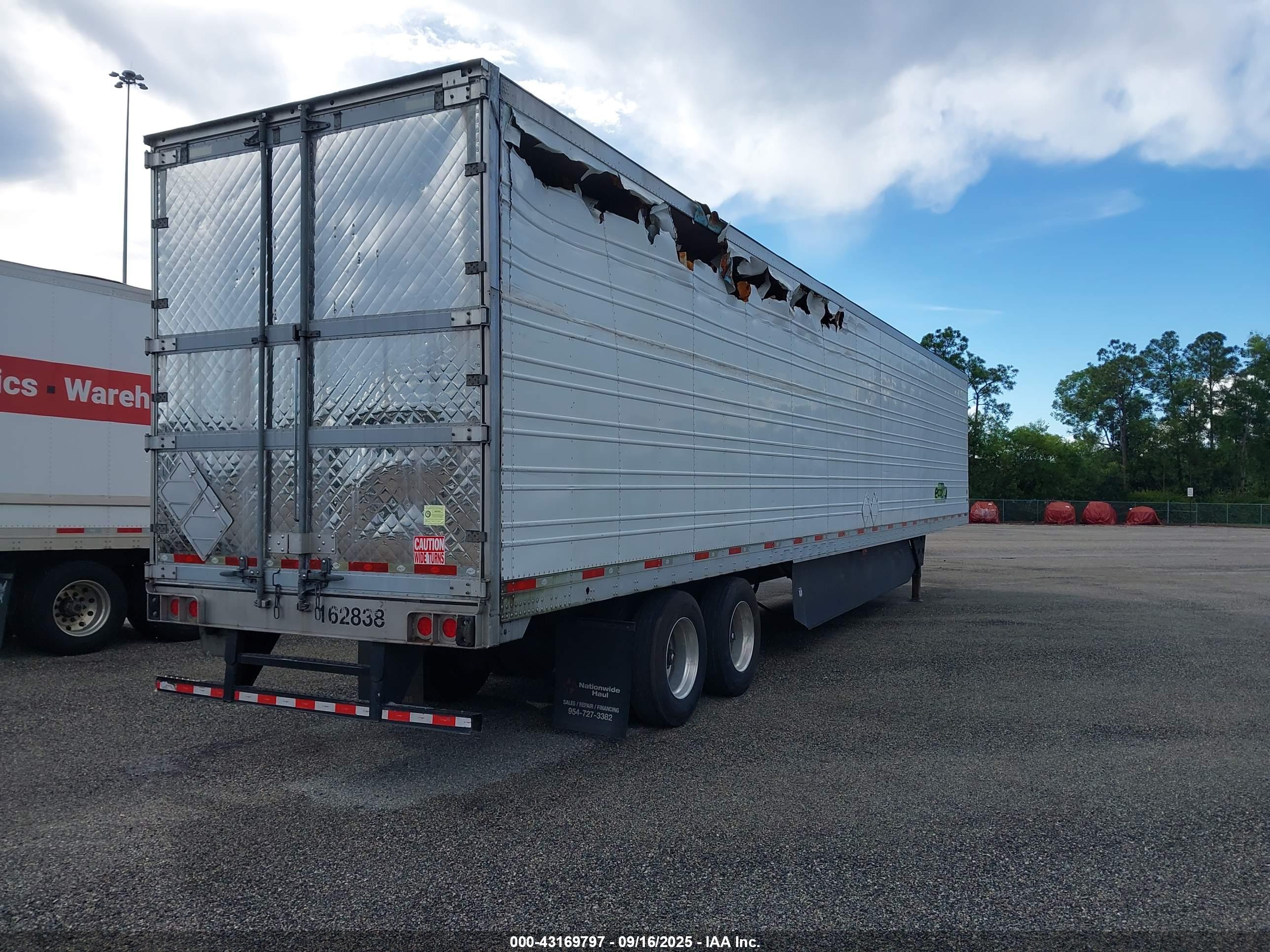 UTILITY TRAILER image 4