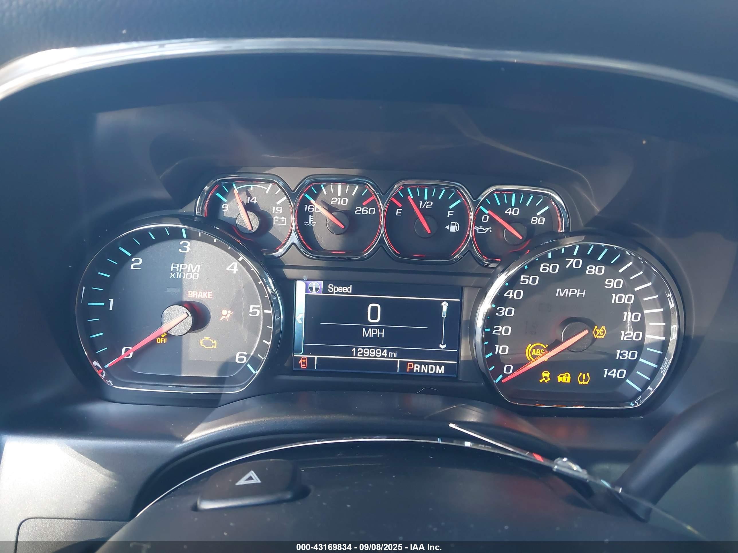 CHEVROLET SILVERADO image 7