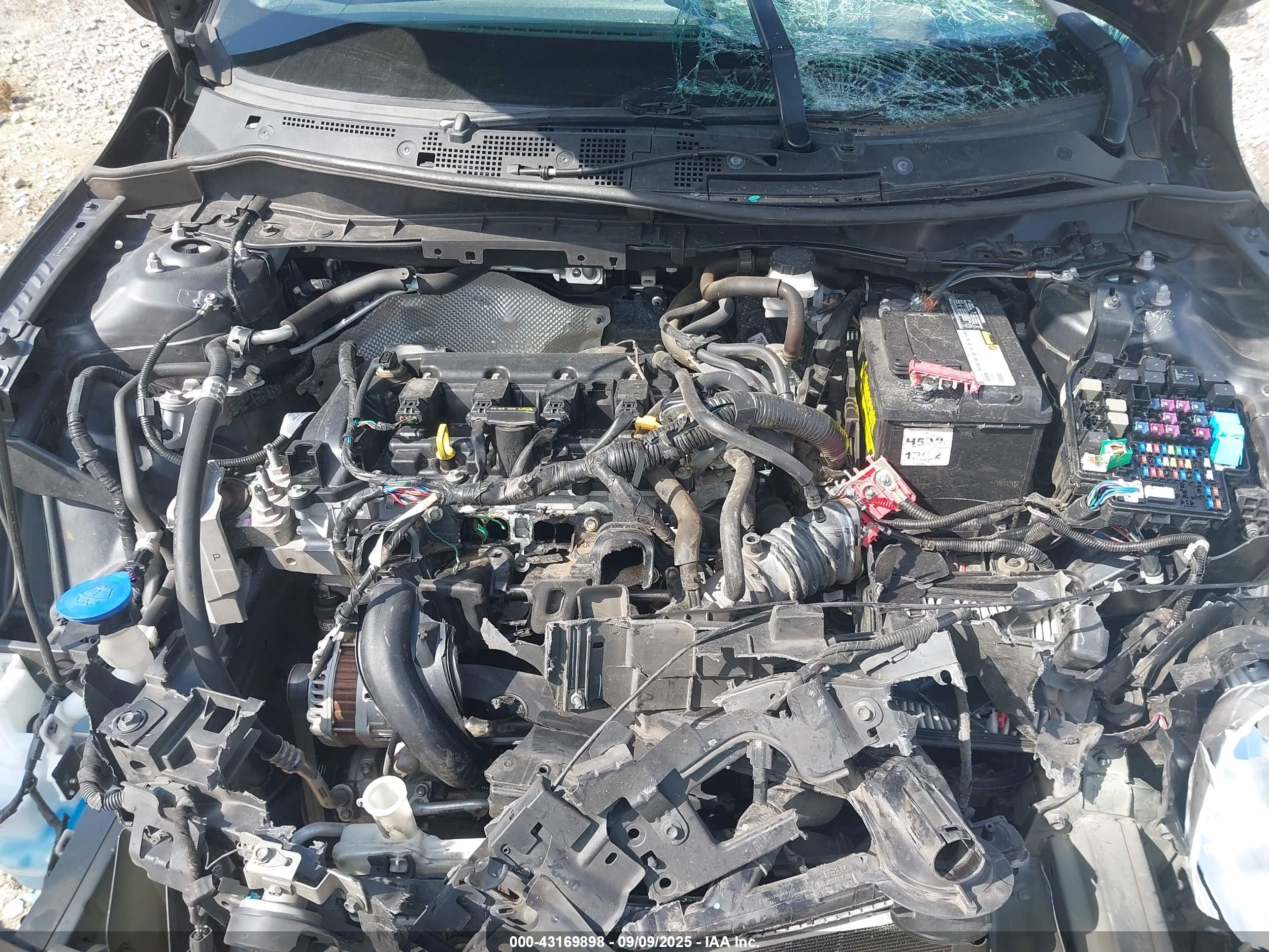 TOYOTA YARIS image 10