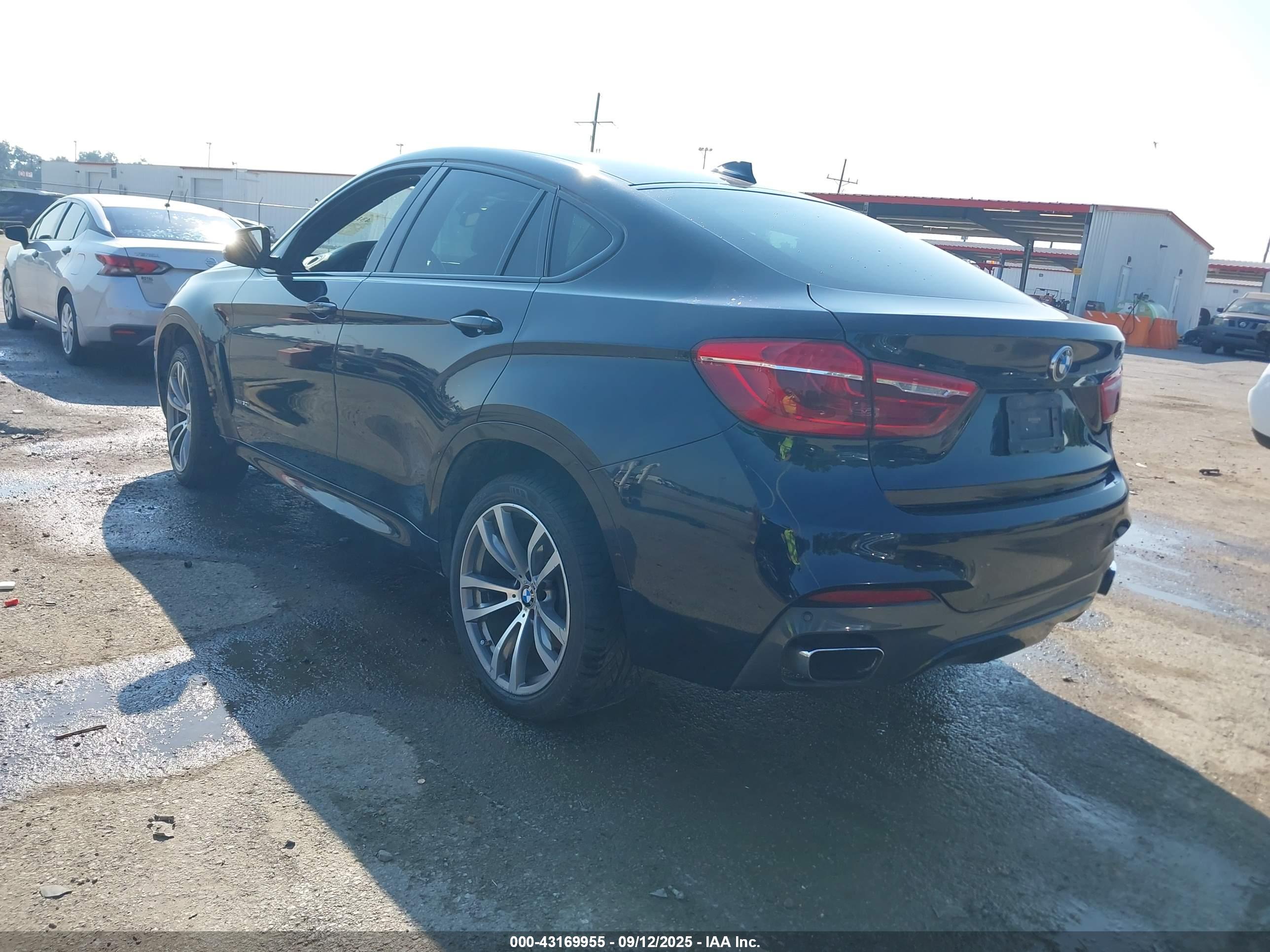 BMW X6 image 3