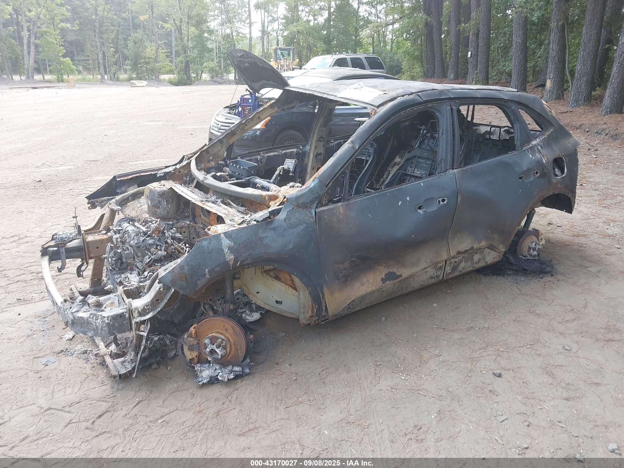 FORD ESCAPE image 2