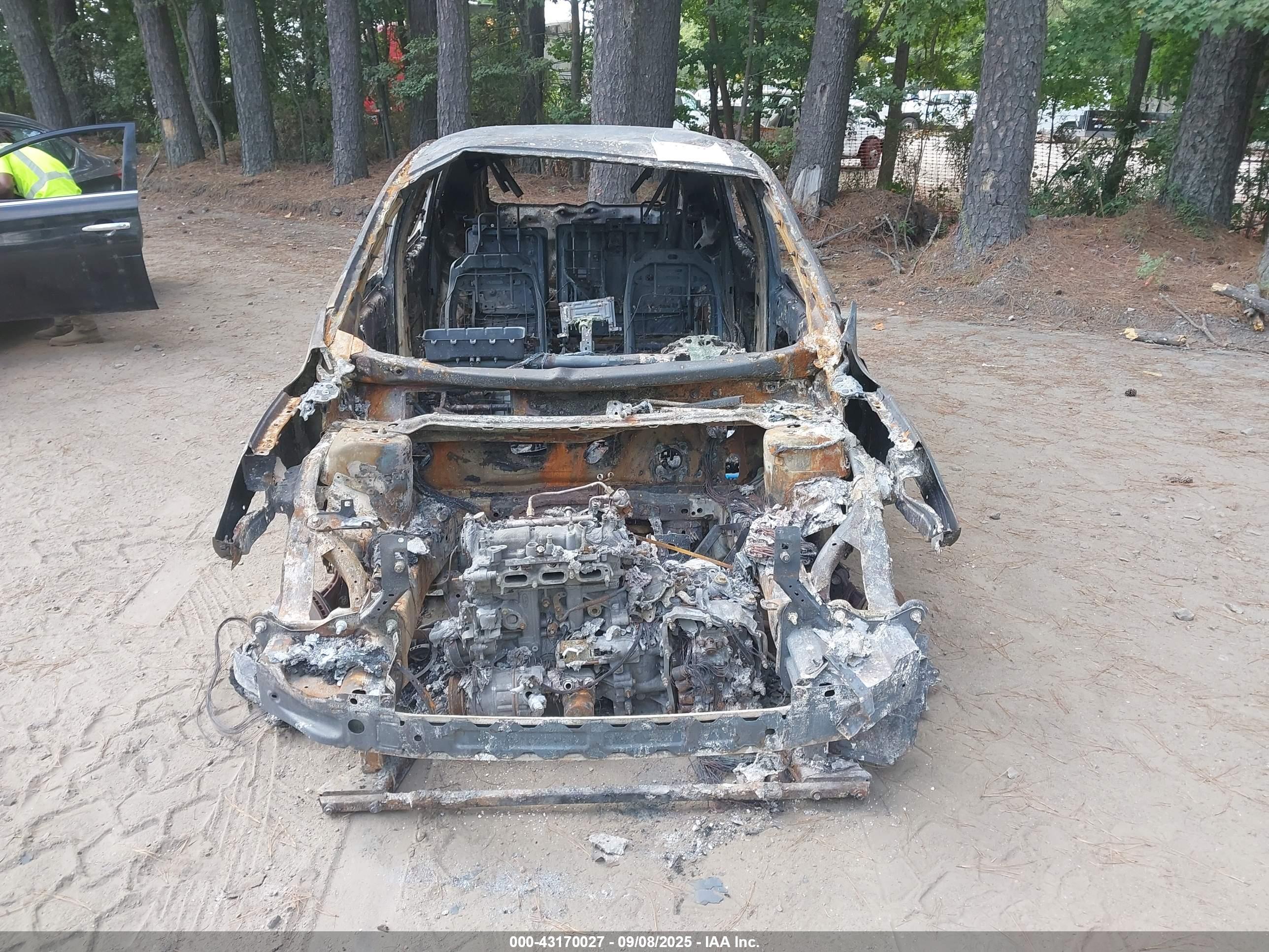 FORD ESCAPE image 6