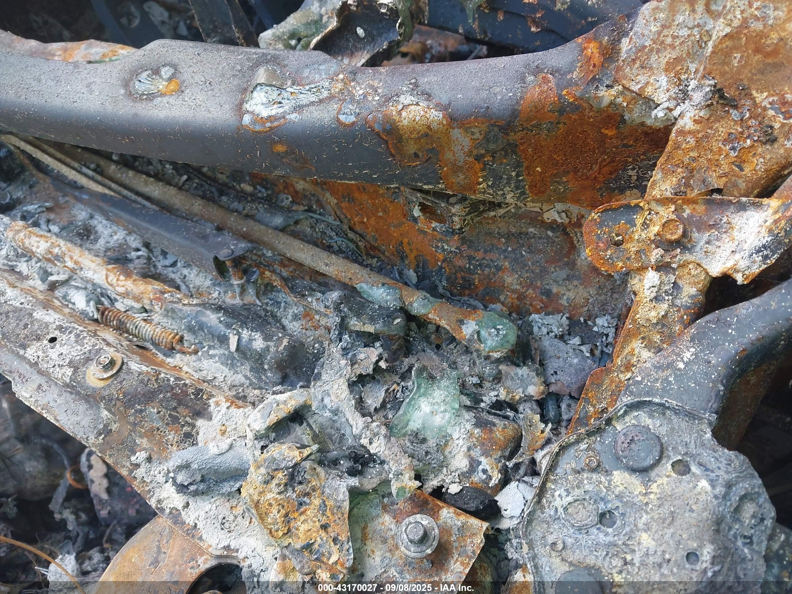 FORD ESCAPE image 9