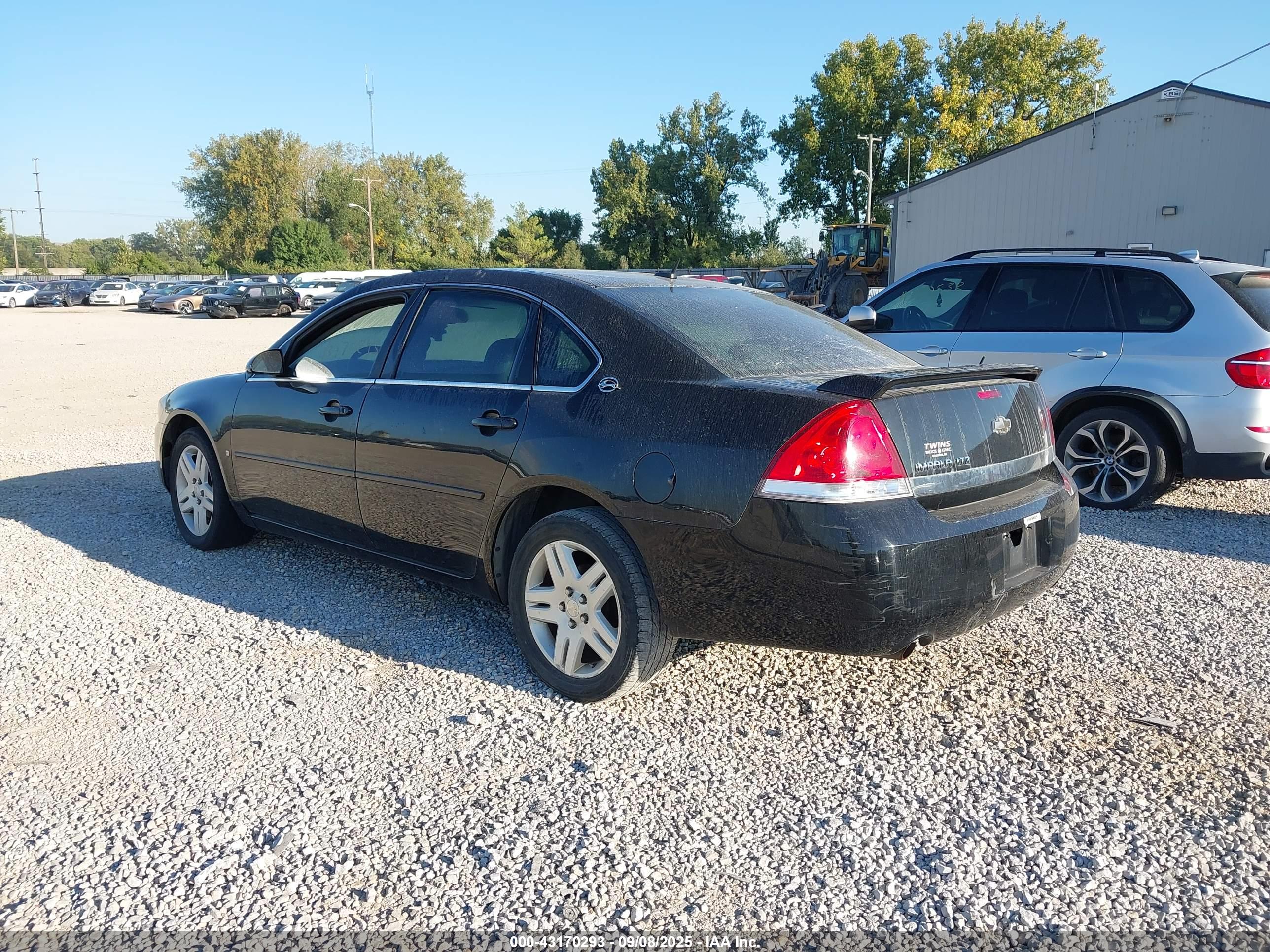 CHEVROLET IMPALA image 3
