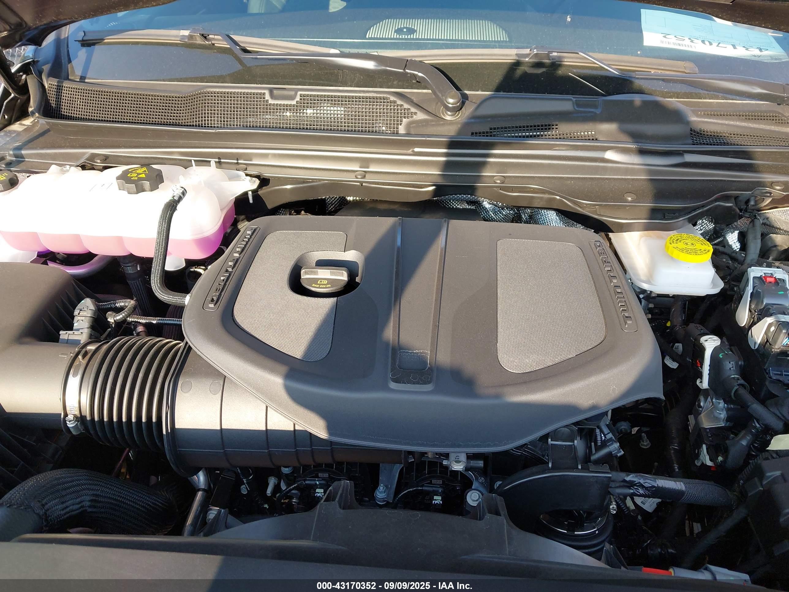 RAM 1500 image 10