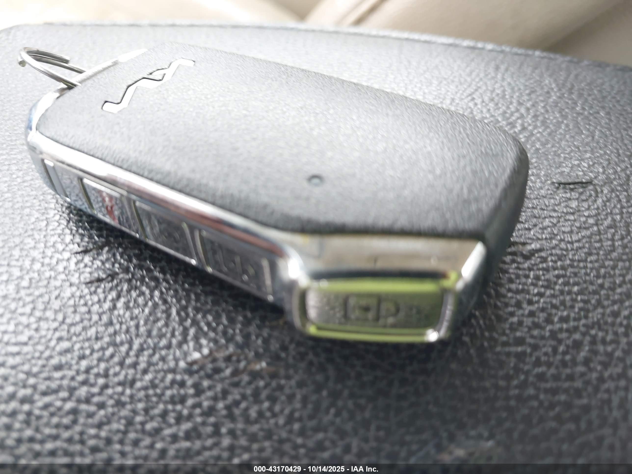KIA NIRO image 11