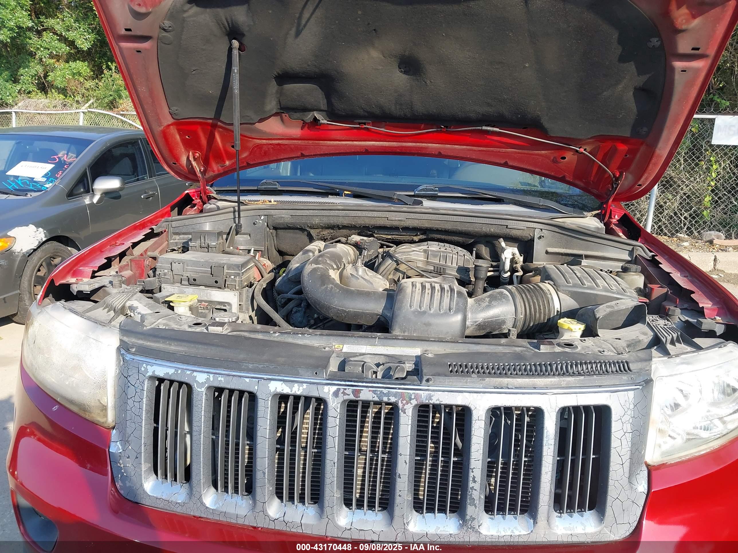 JEEP GRAND image 10