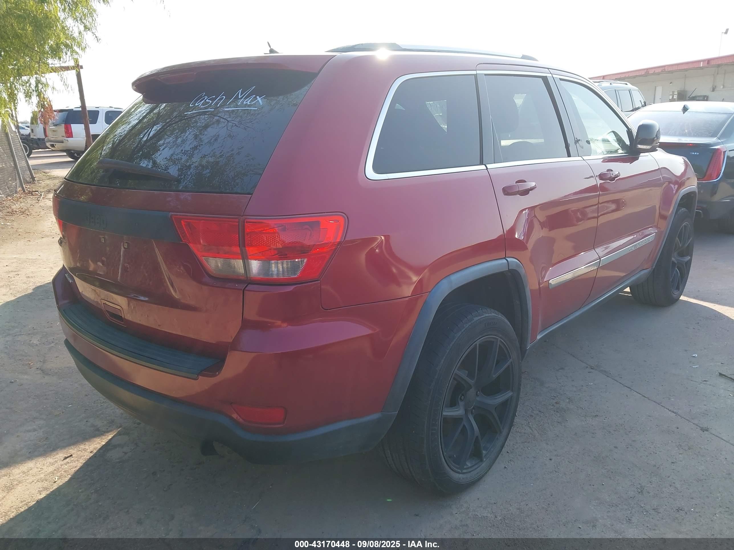 JEEP GRAND image 4