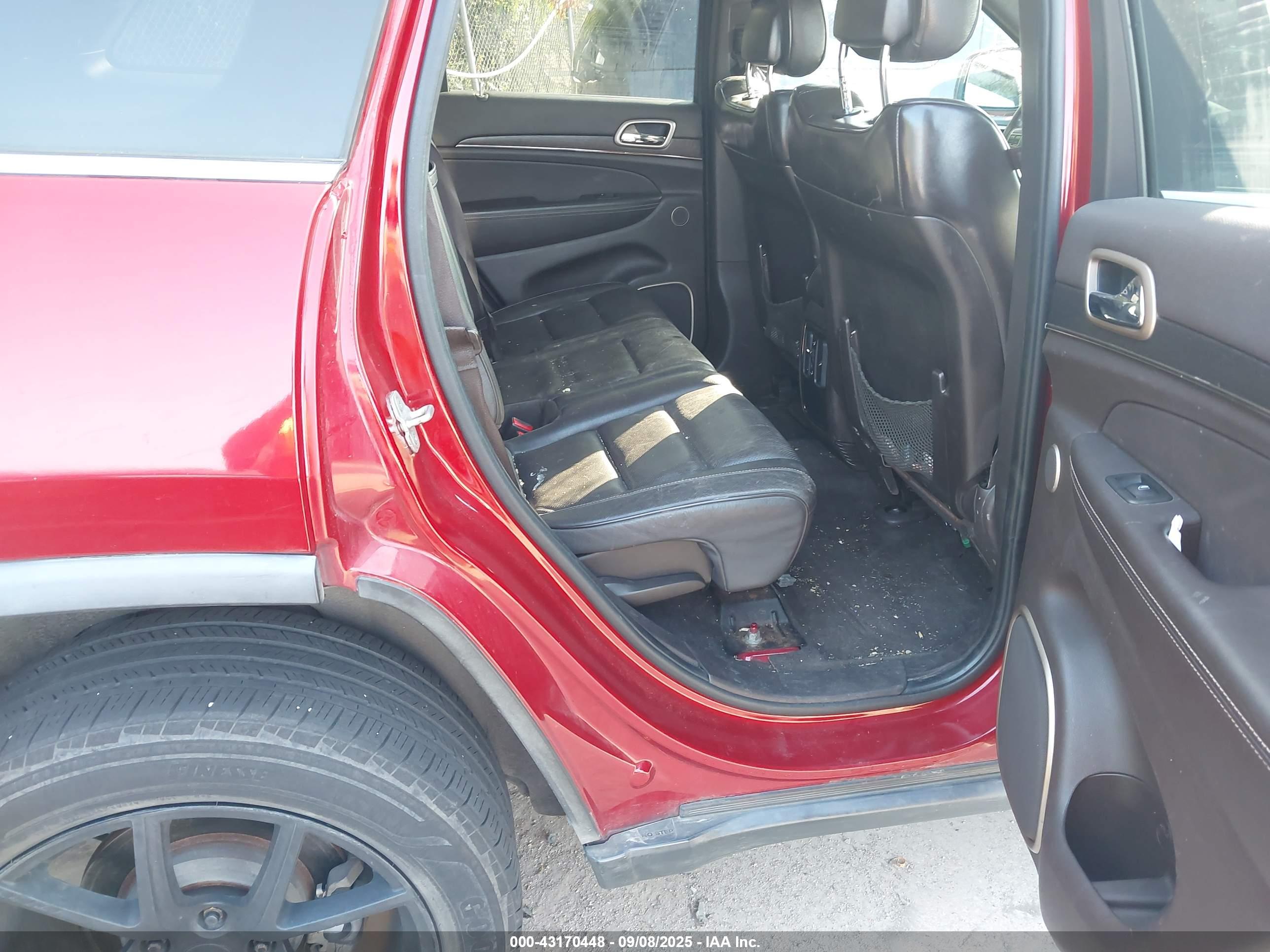 JEEP GRAND image 8