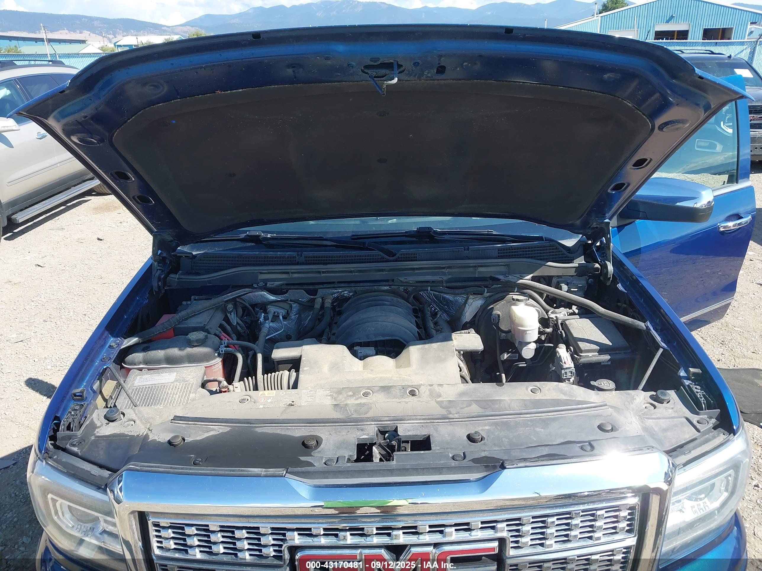 GMC SIERRA image 10