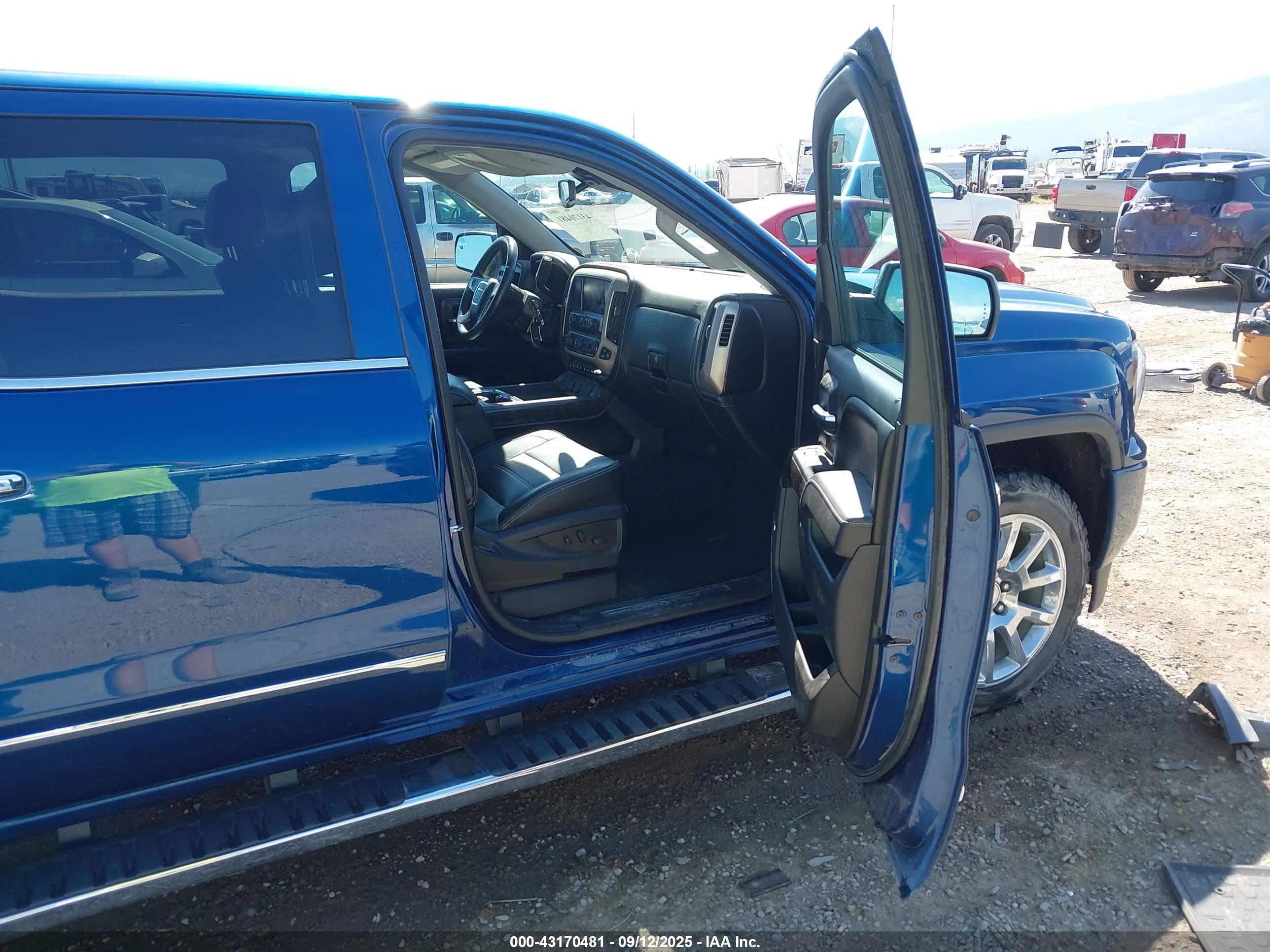 GMC SIERRA image 5