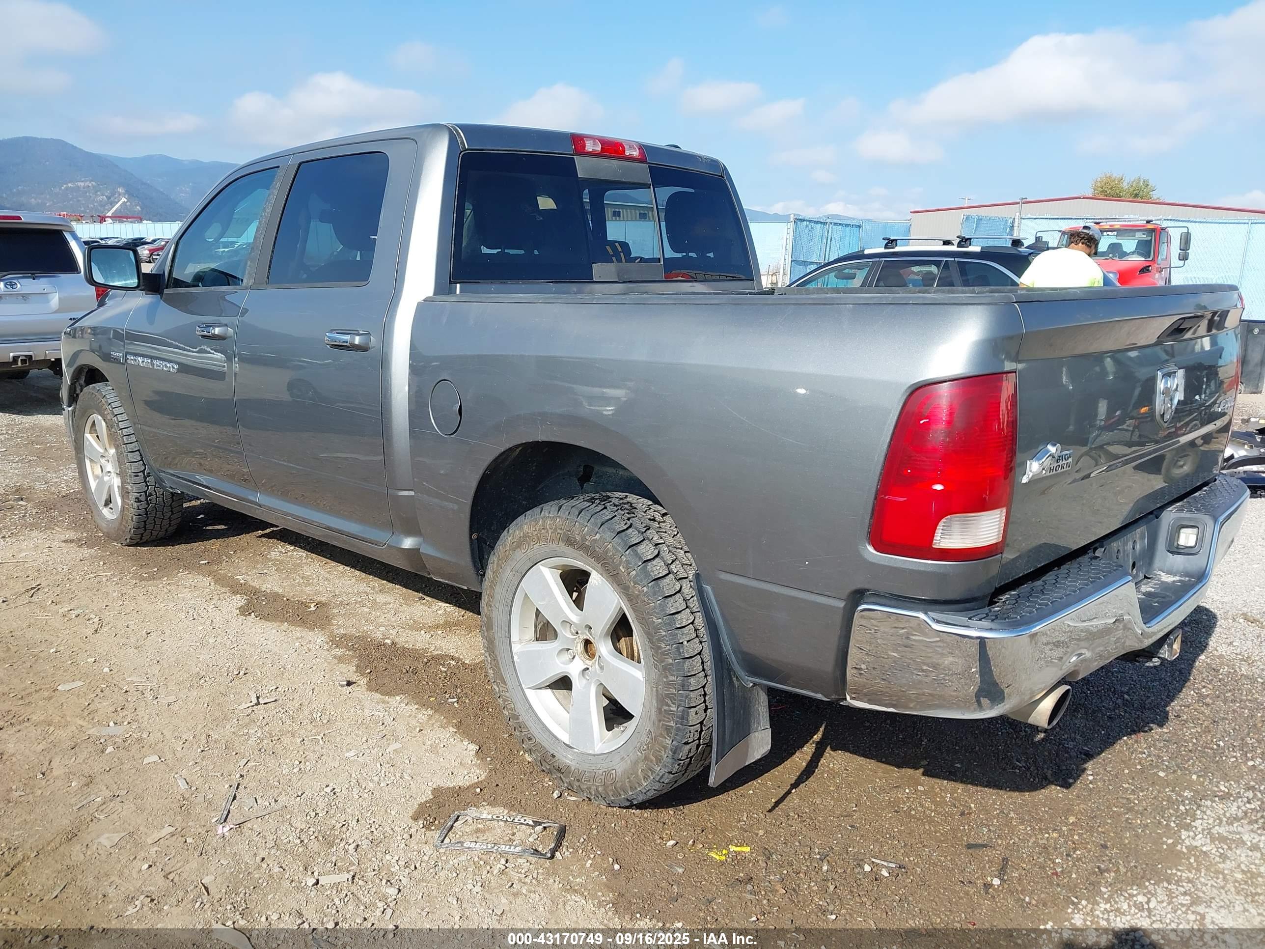 RAM 1500 image 3
