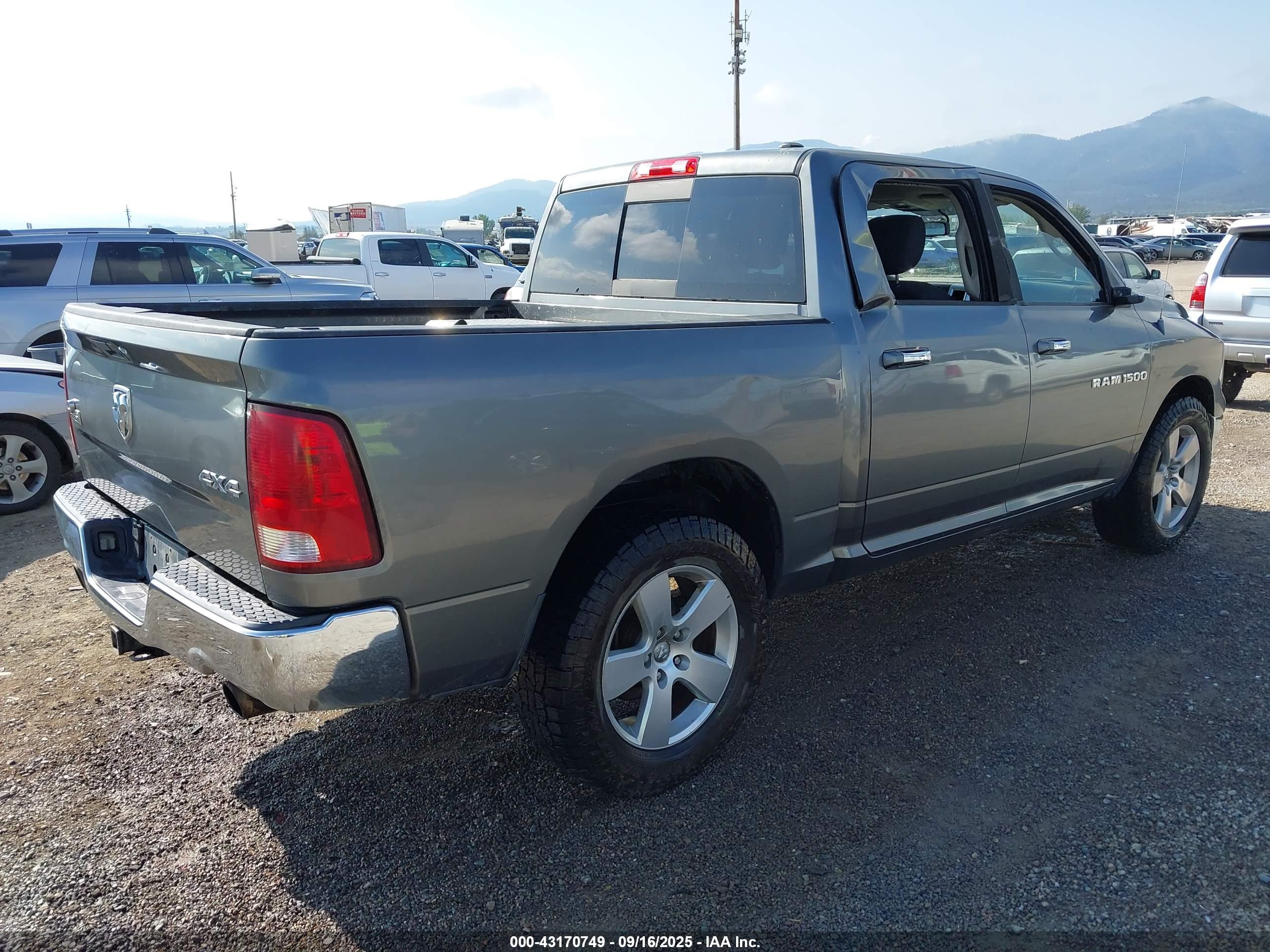 RAM 1500 image 4