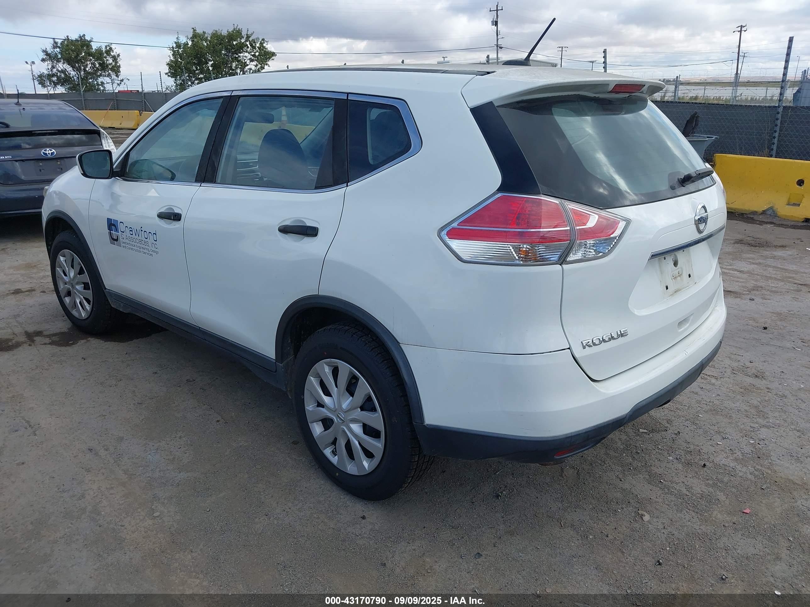 NISSAN ROGUE image 3