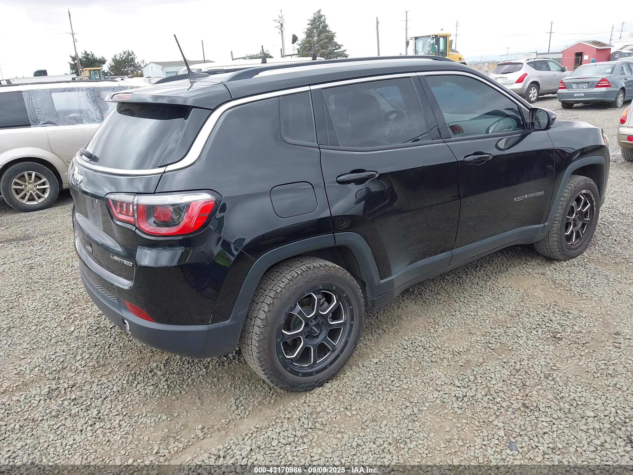 JEEP NEW image 4