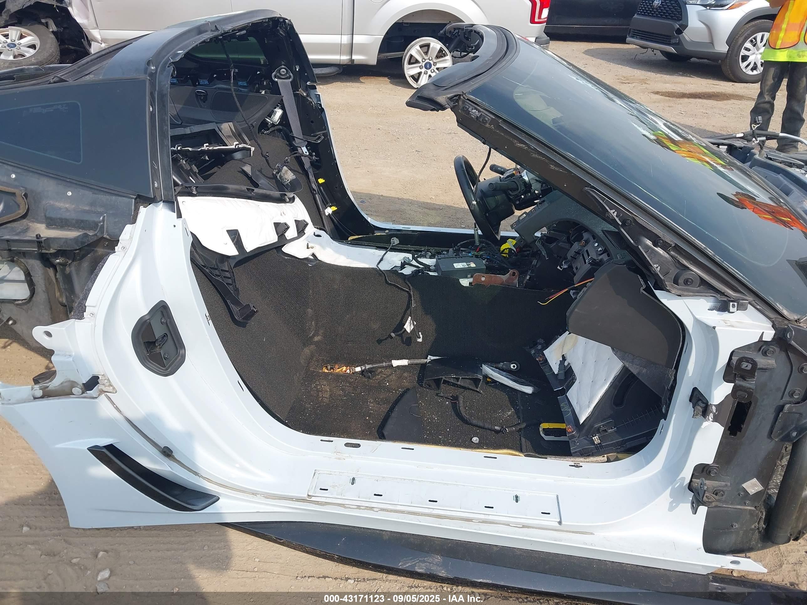 CHEVROLET CORVETTE image 5