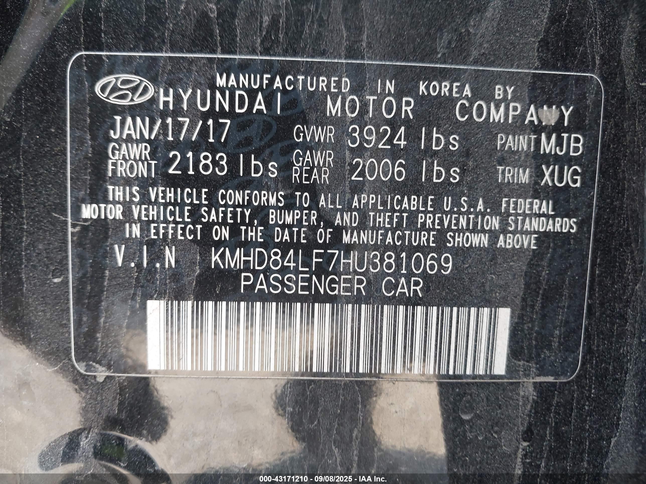 HYUNDAI ELANTRA image 9