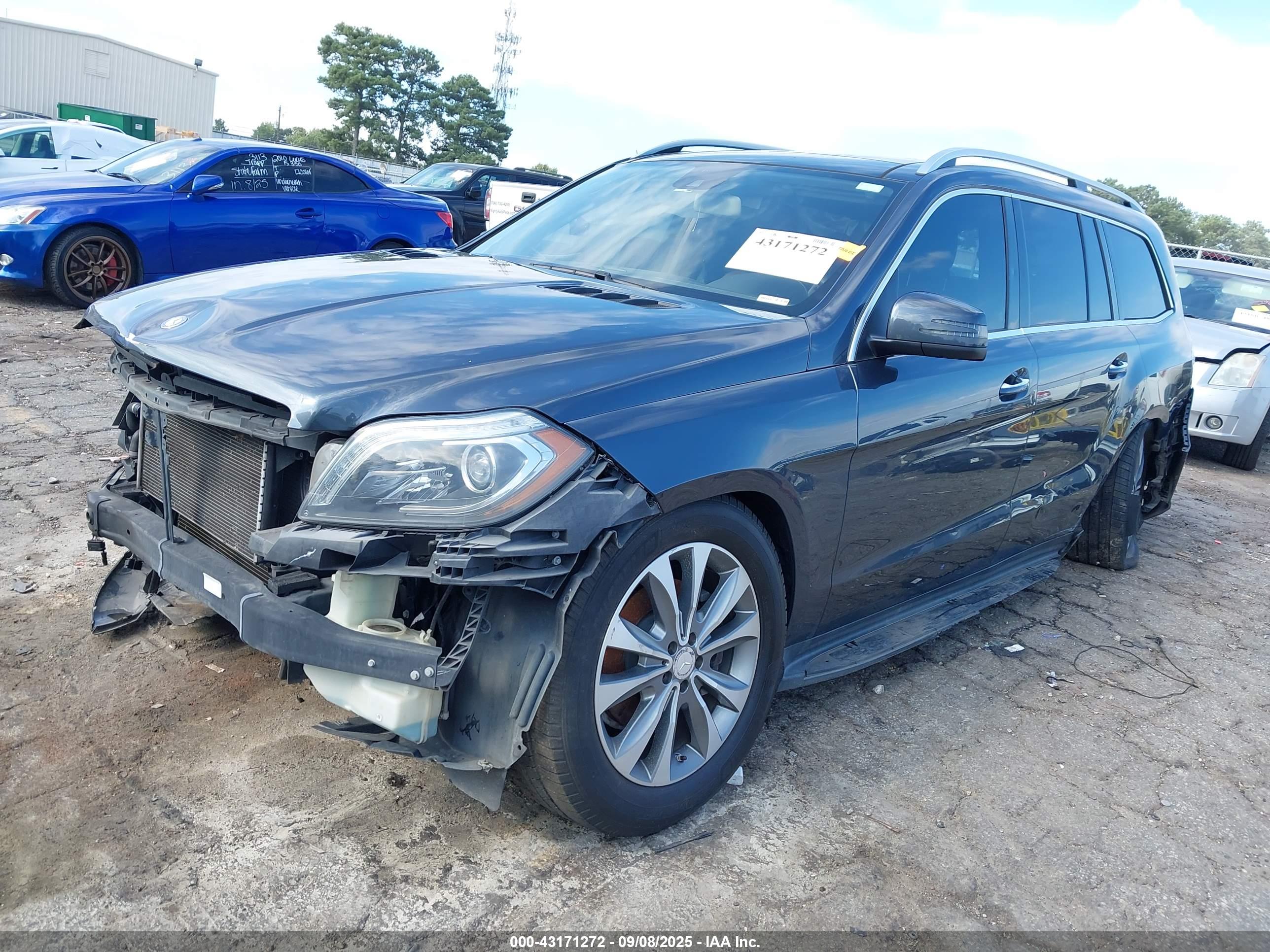 MERCEDES-BENZ GL image 2