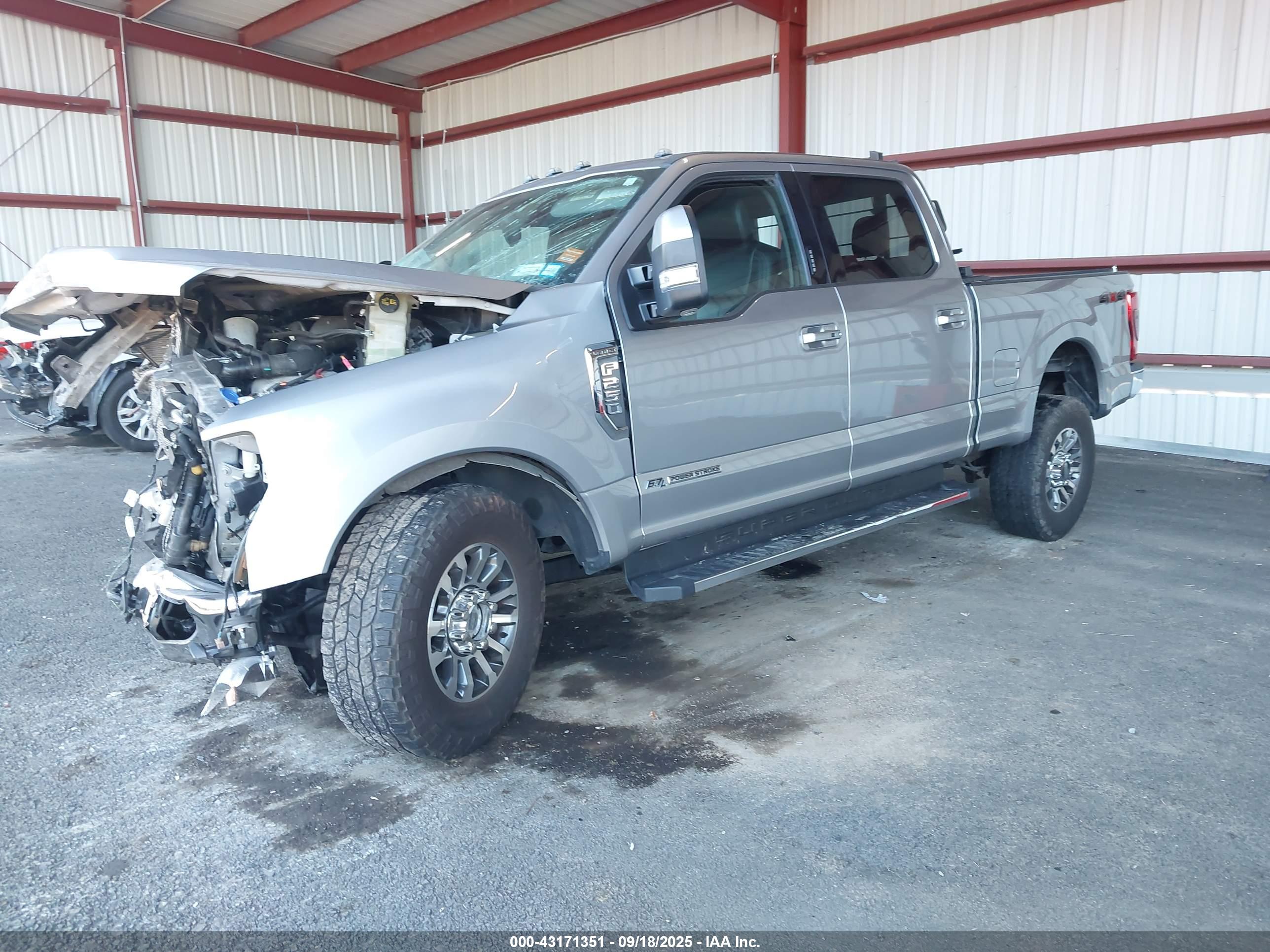 FORD F-250 image 2