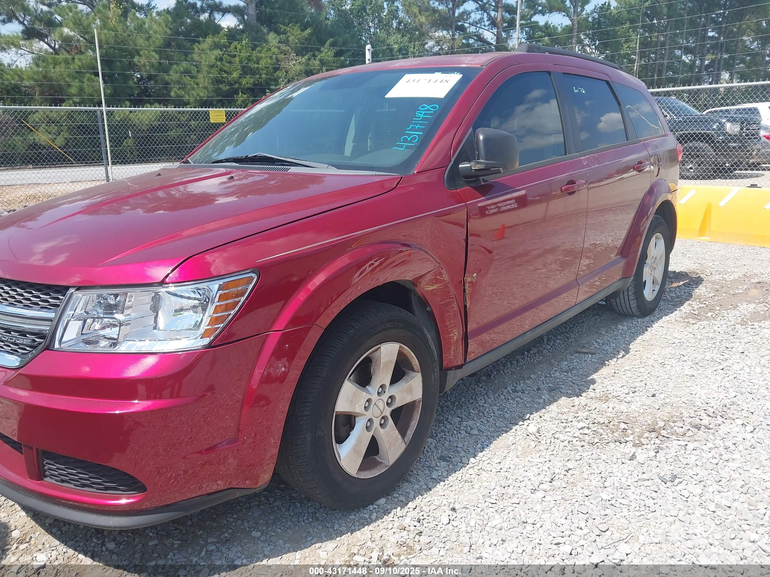 DODGE JOURNEY image 6