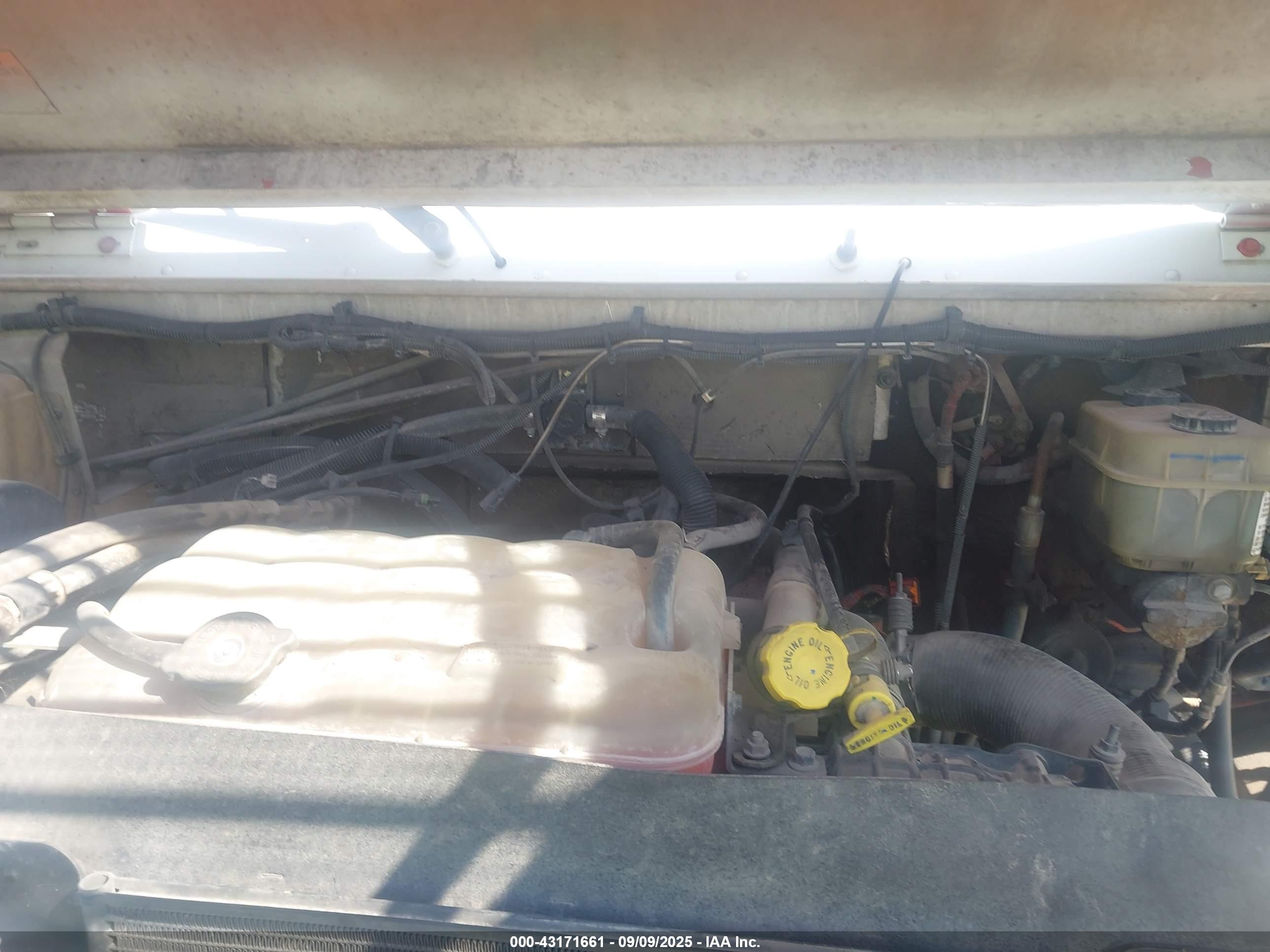 FREIGHTLINER CHASSIS image 10
