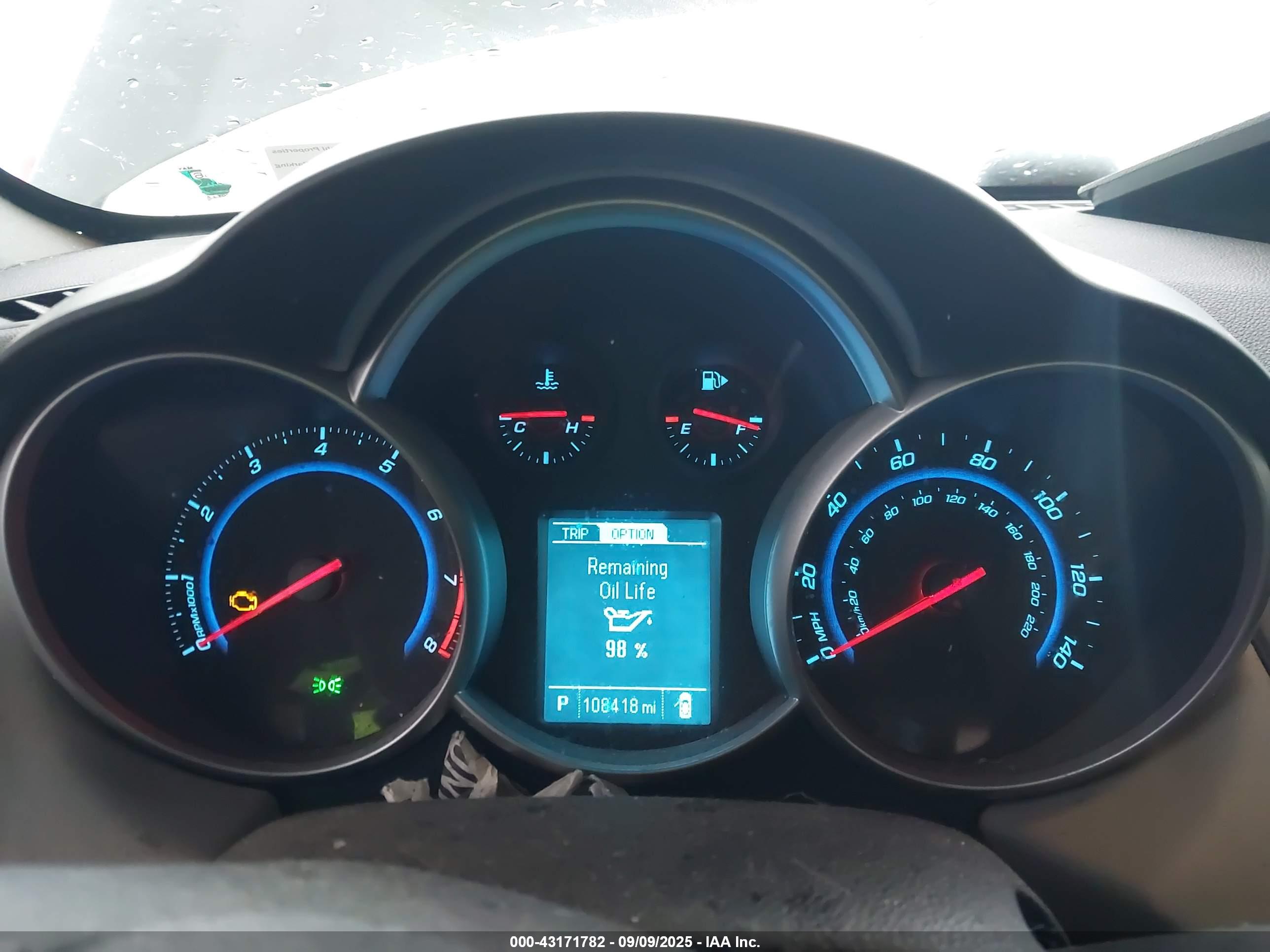 CHEVROLET CRUZE image 7