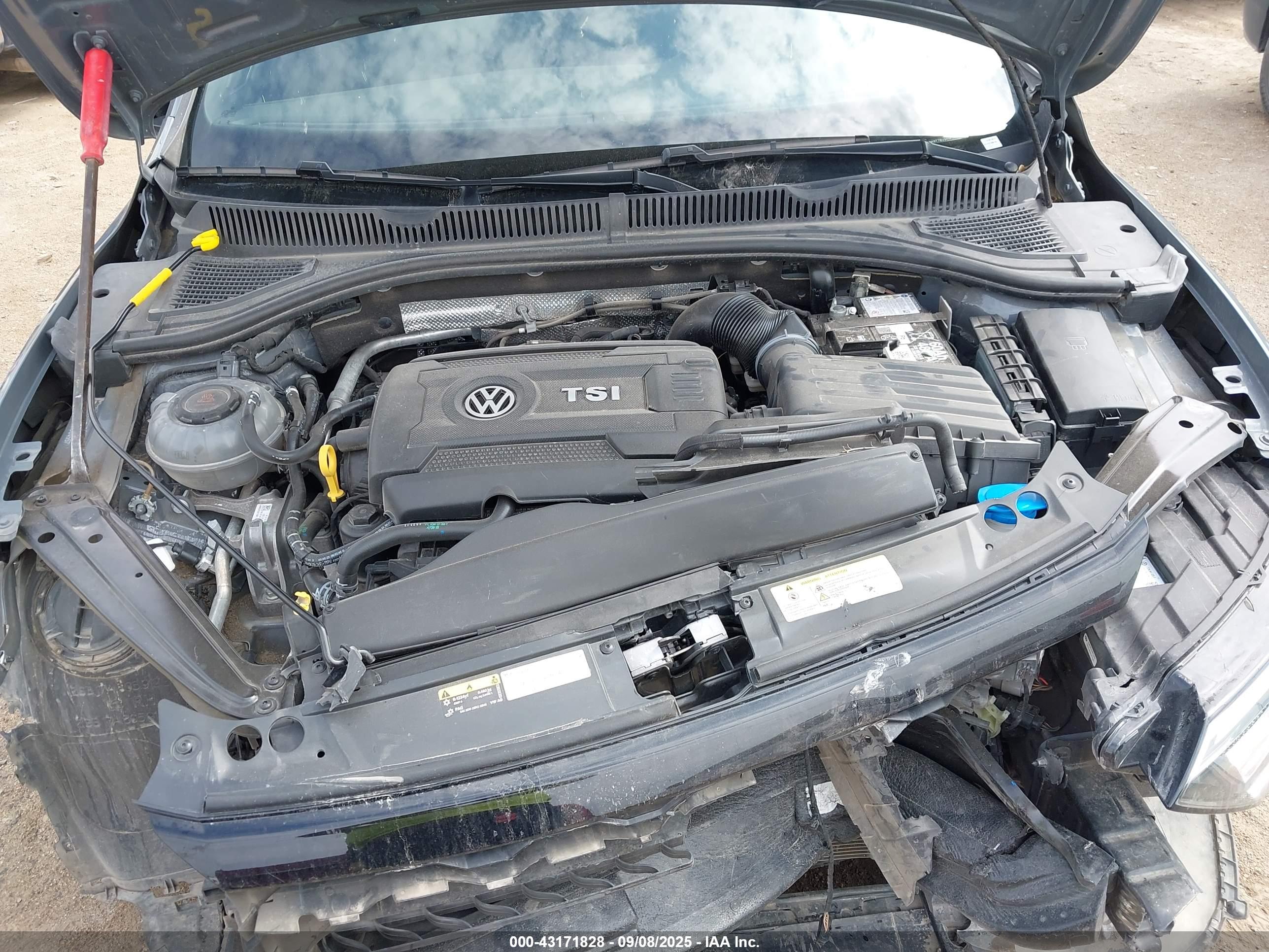 VOLKSWAGEN JETTA image 10