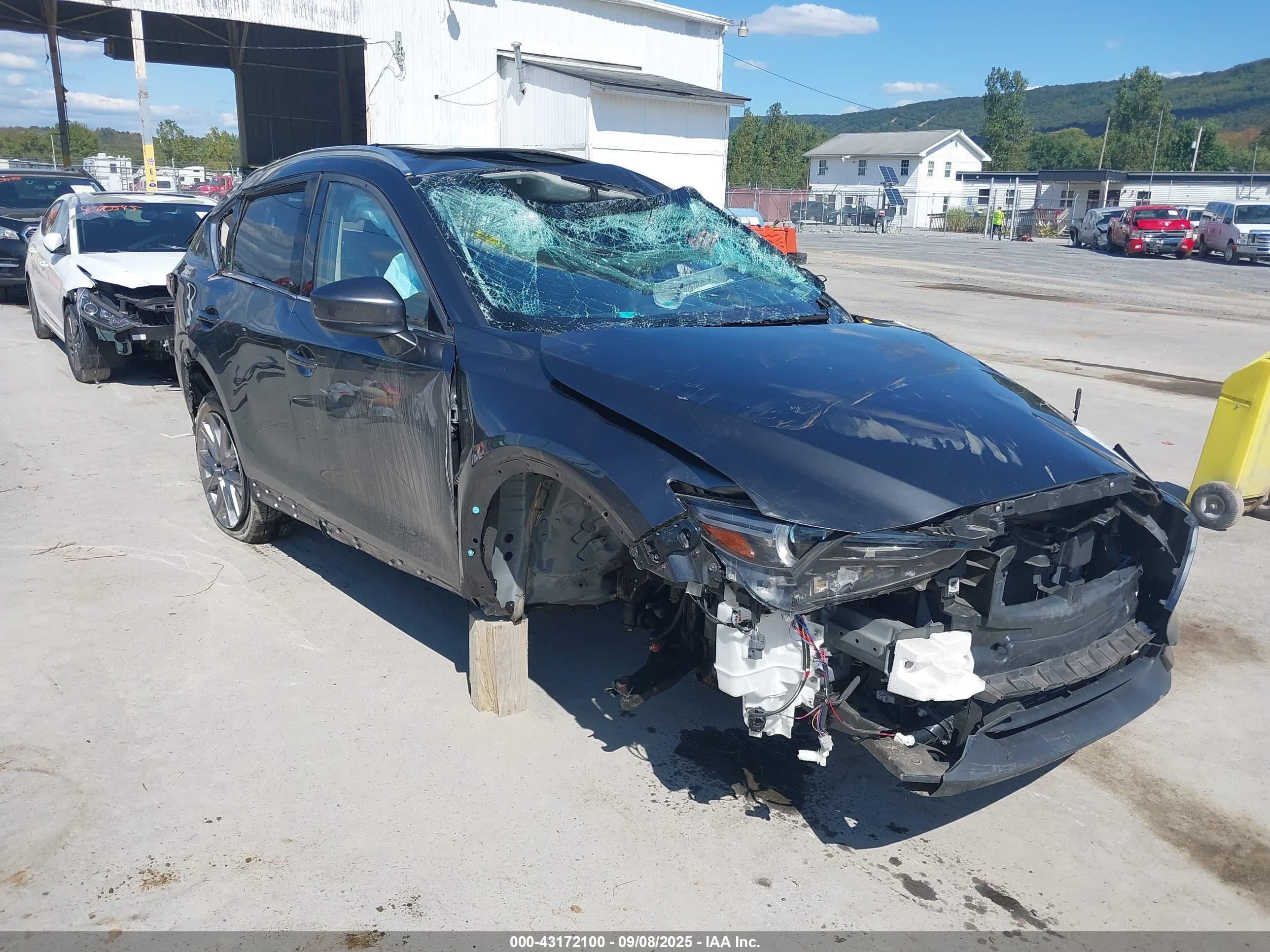 MAZDA CX-5 image 6