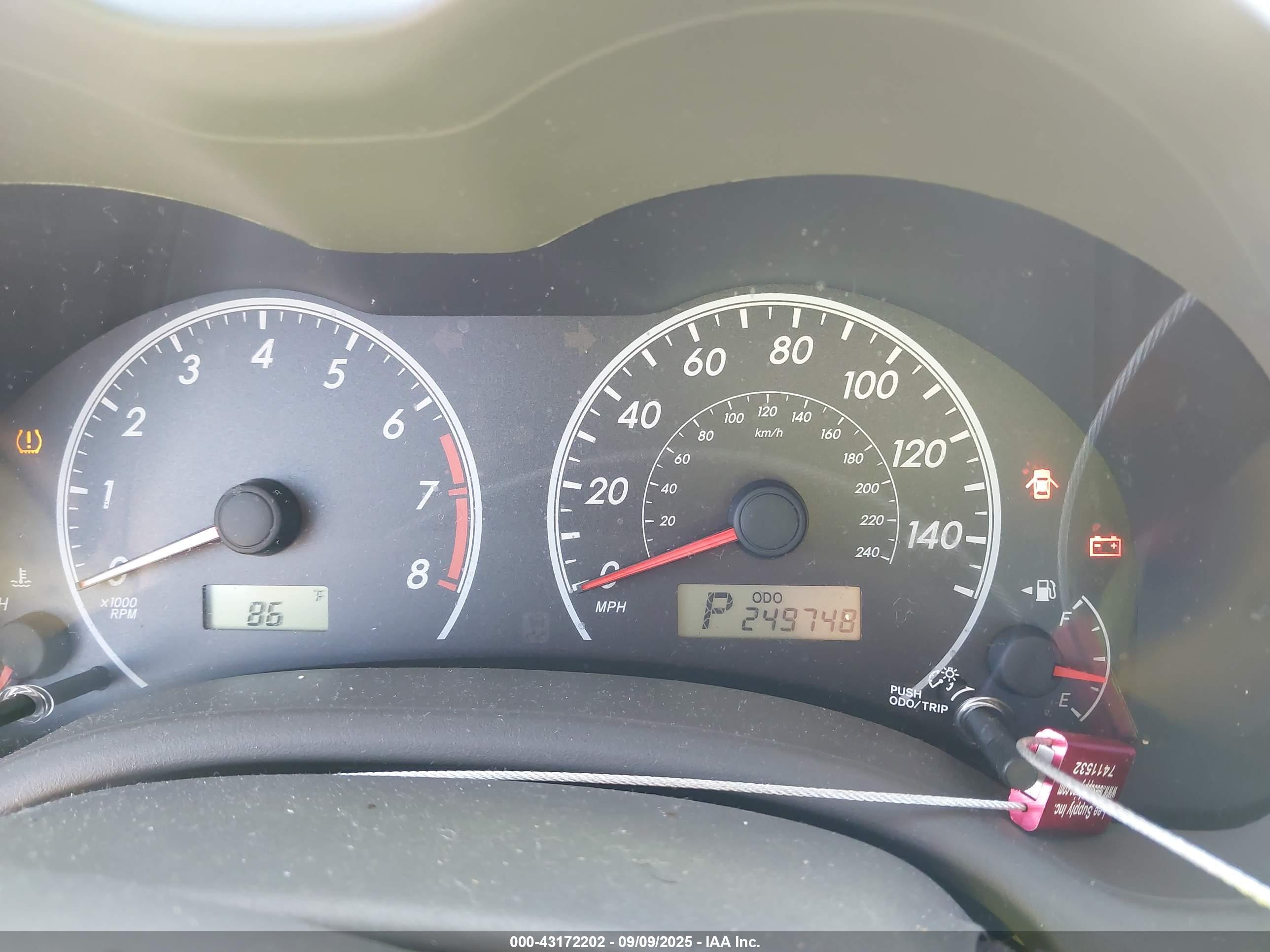 TOYOTA COROLLA image 7