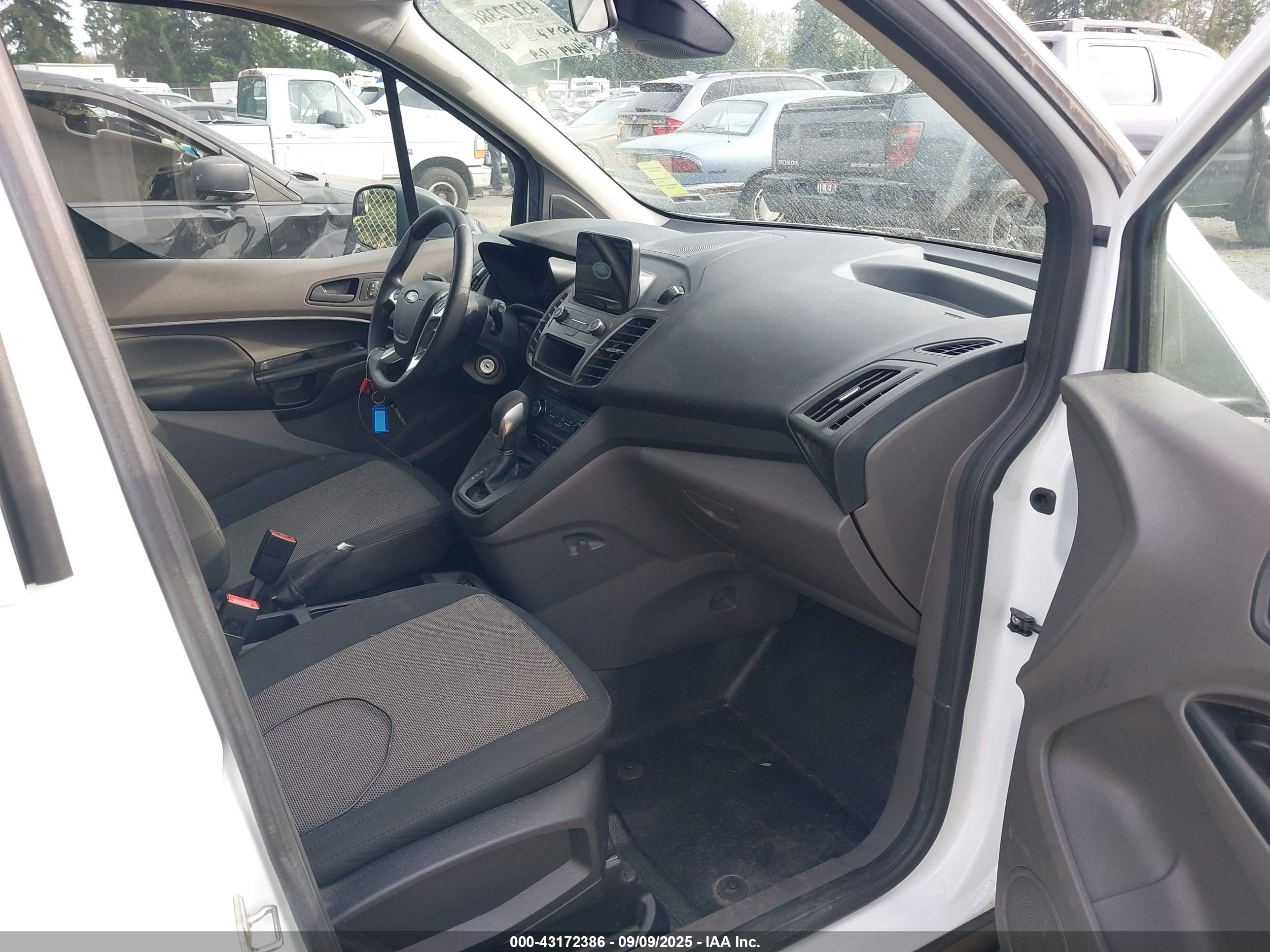 FORD TRANSIT image 5