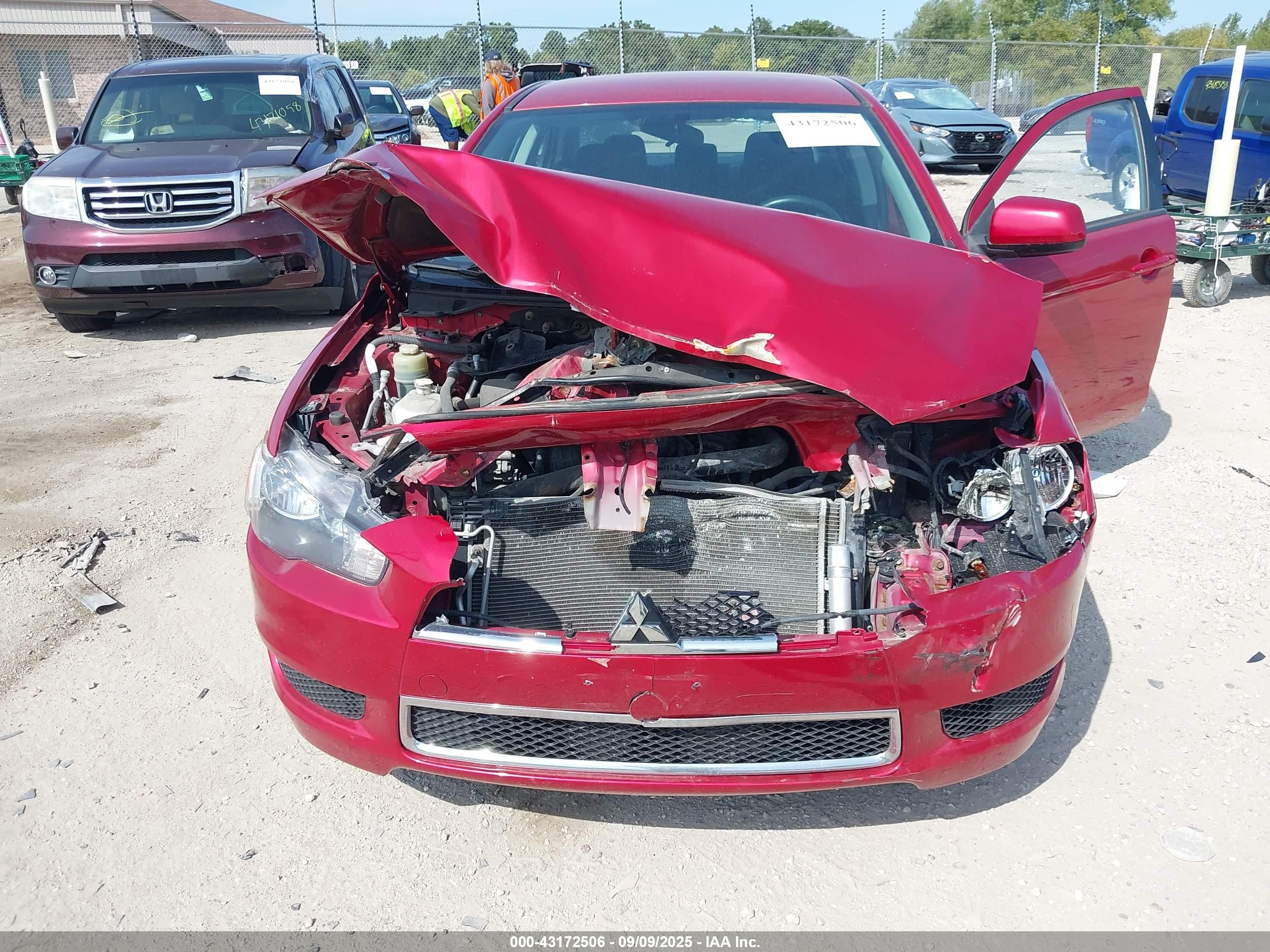 MITSUBISHI LANCER image 6