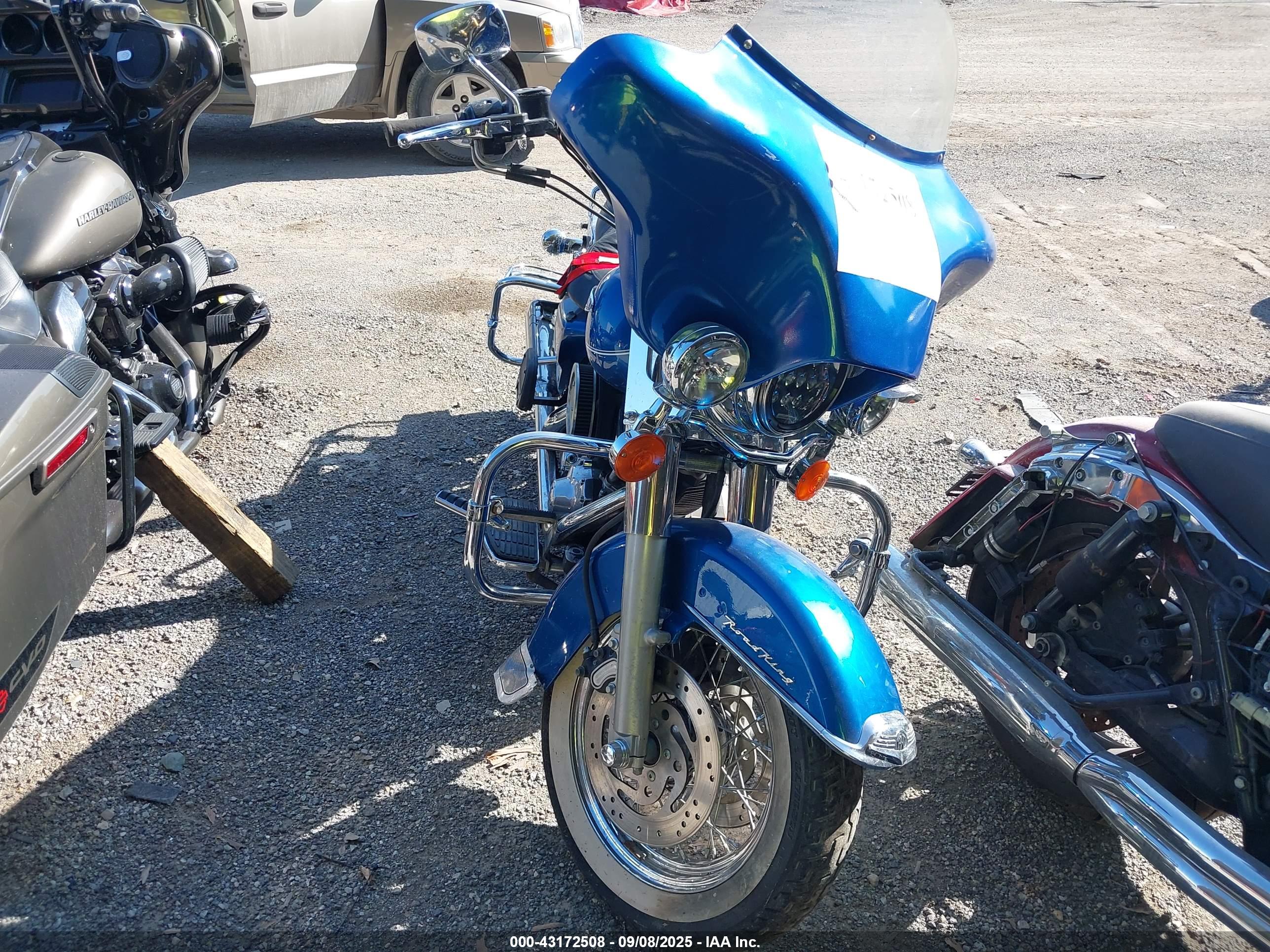 HARLEY-DAVIDSON FLHRCI image 5