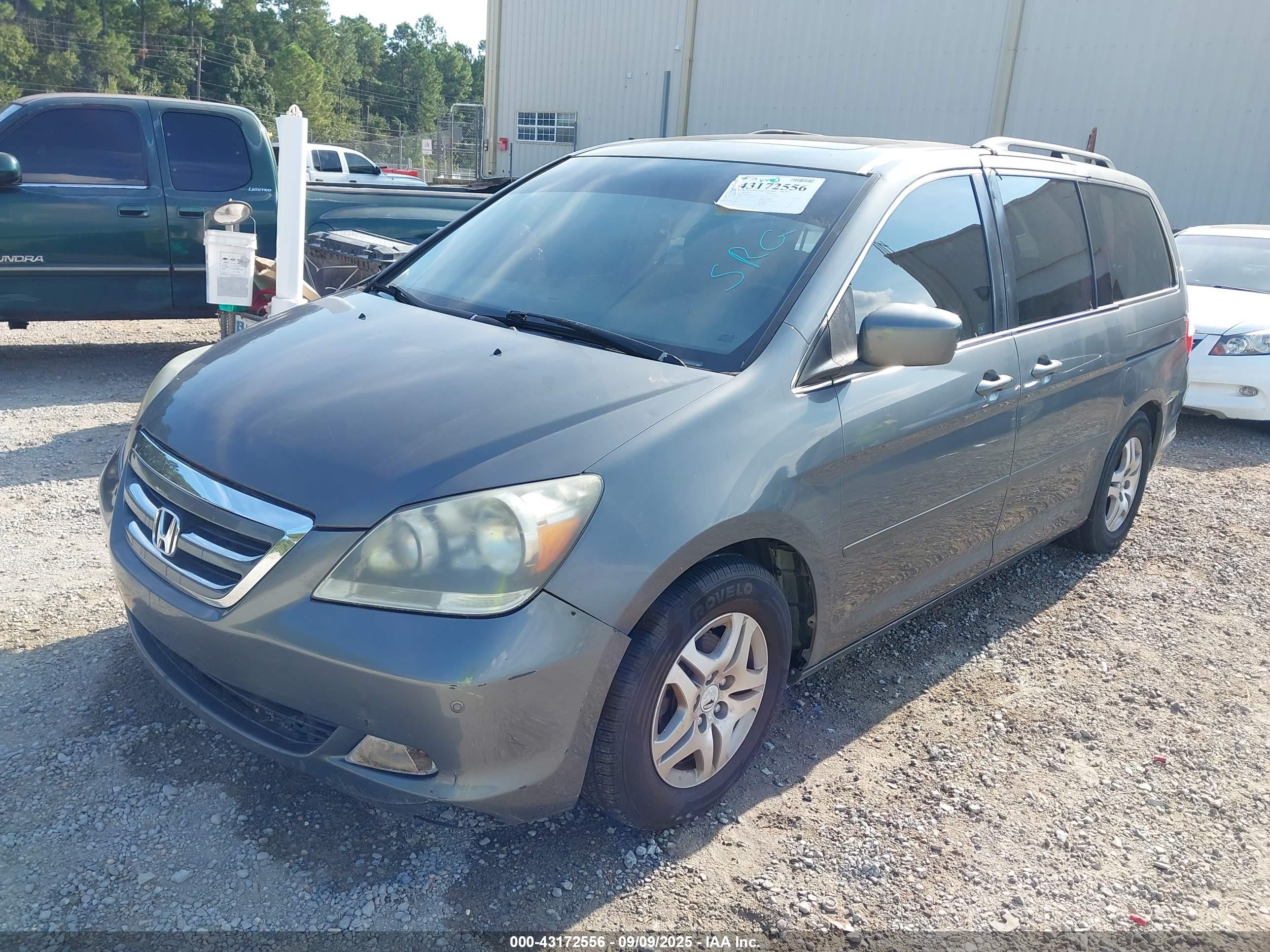 HONDA ODYSSEY image 2