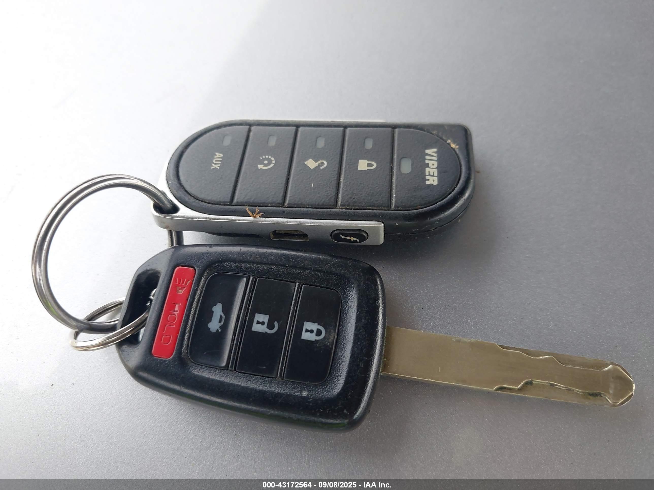 HONDA CIVIC image 11