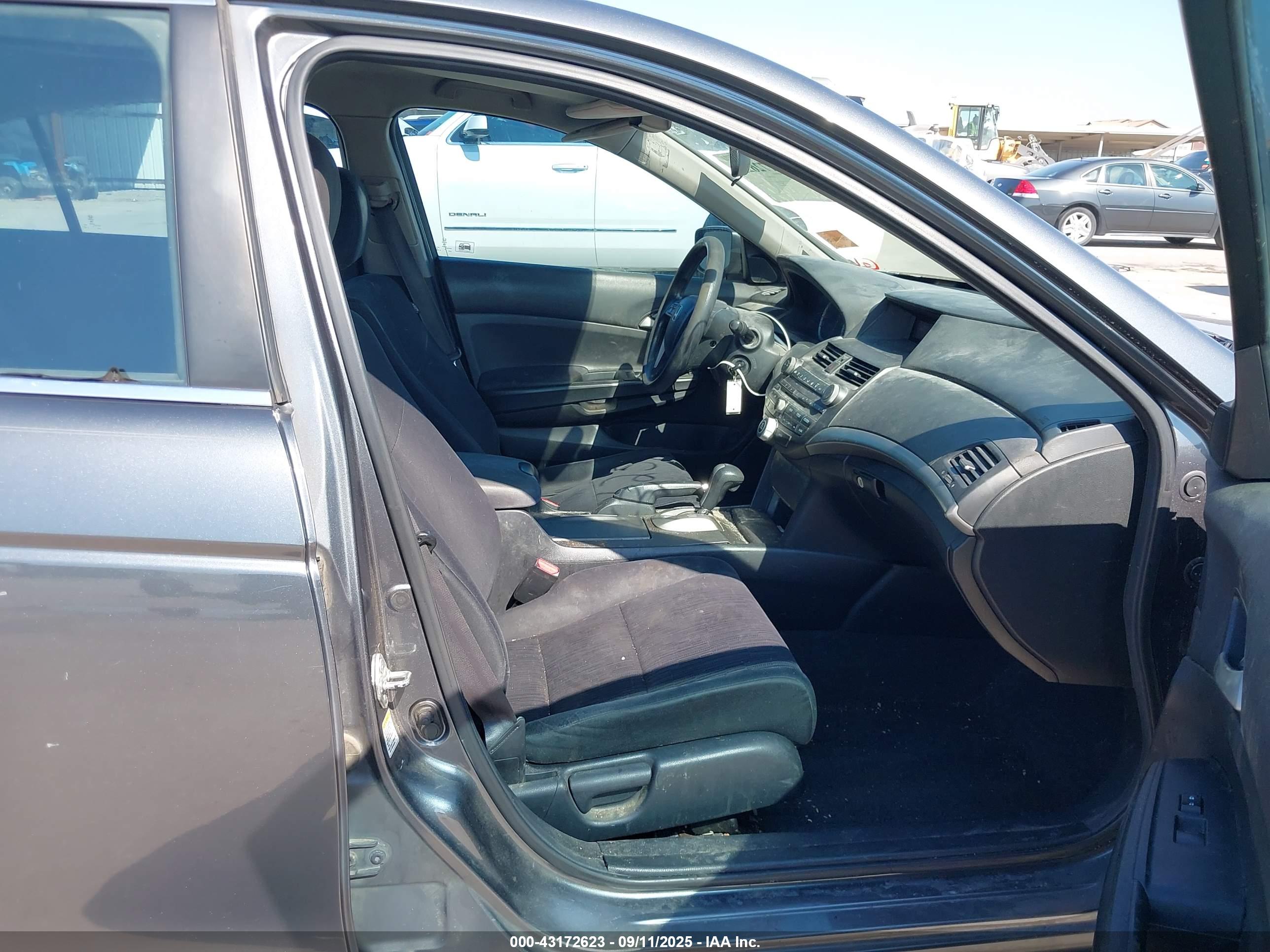 HONDA ACCORD image 5
