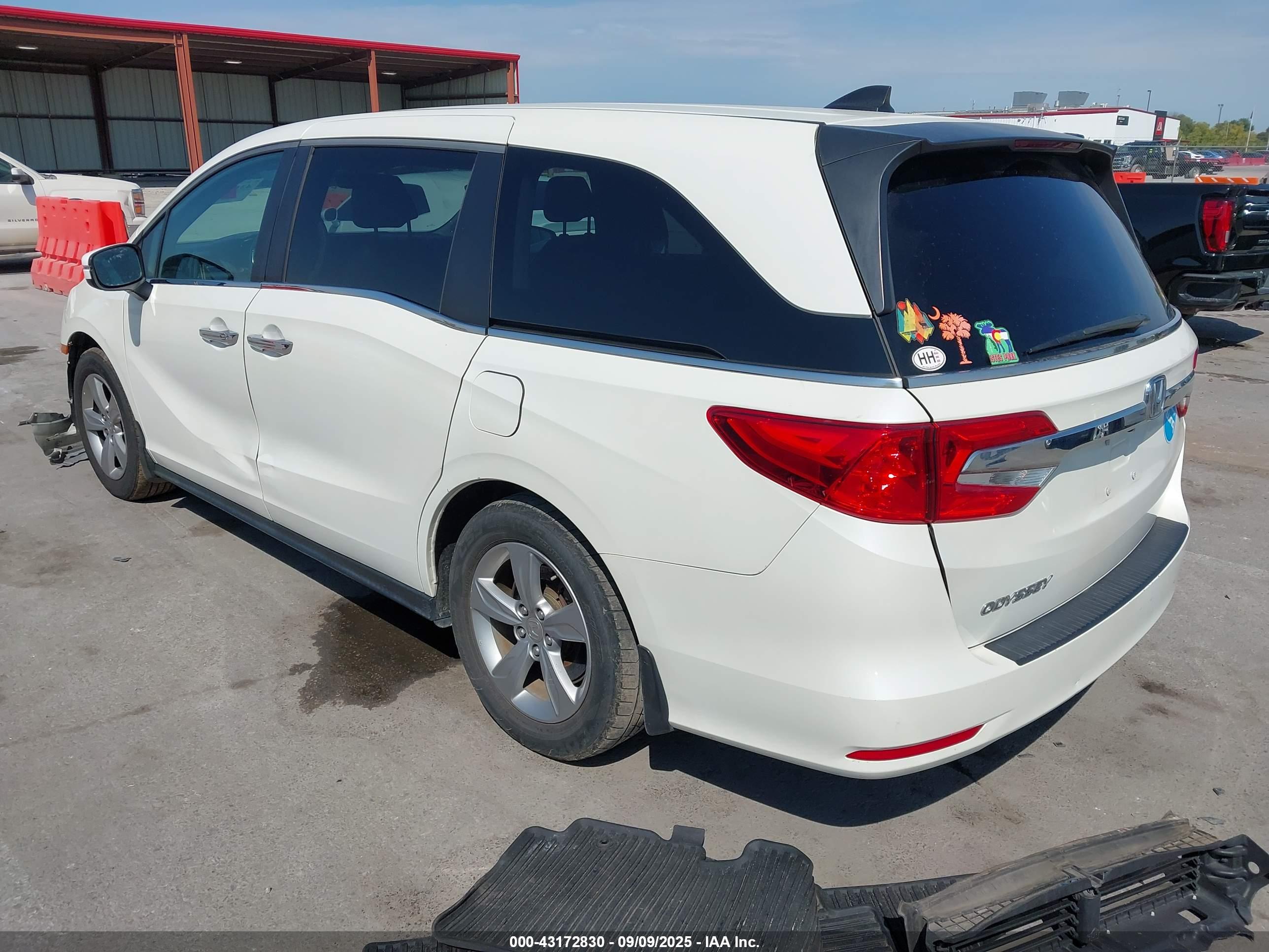 HONDA ODYSSEY image 3