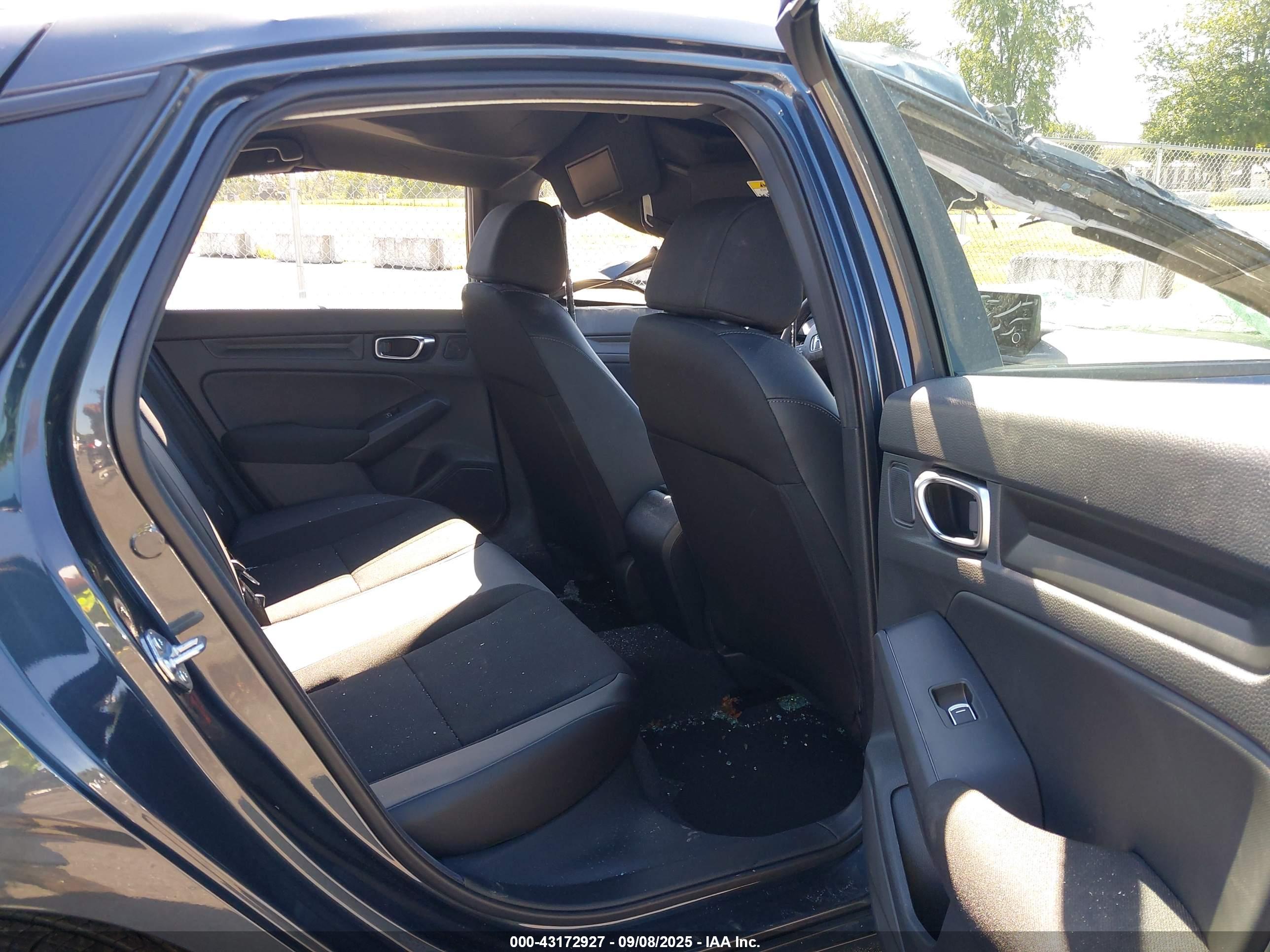 HONDA CIVIC image 8