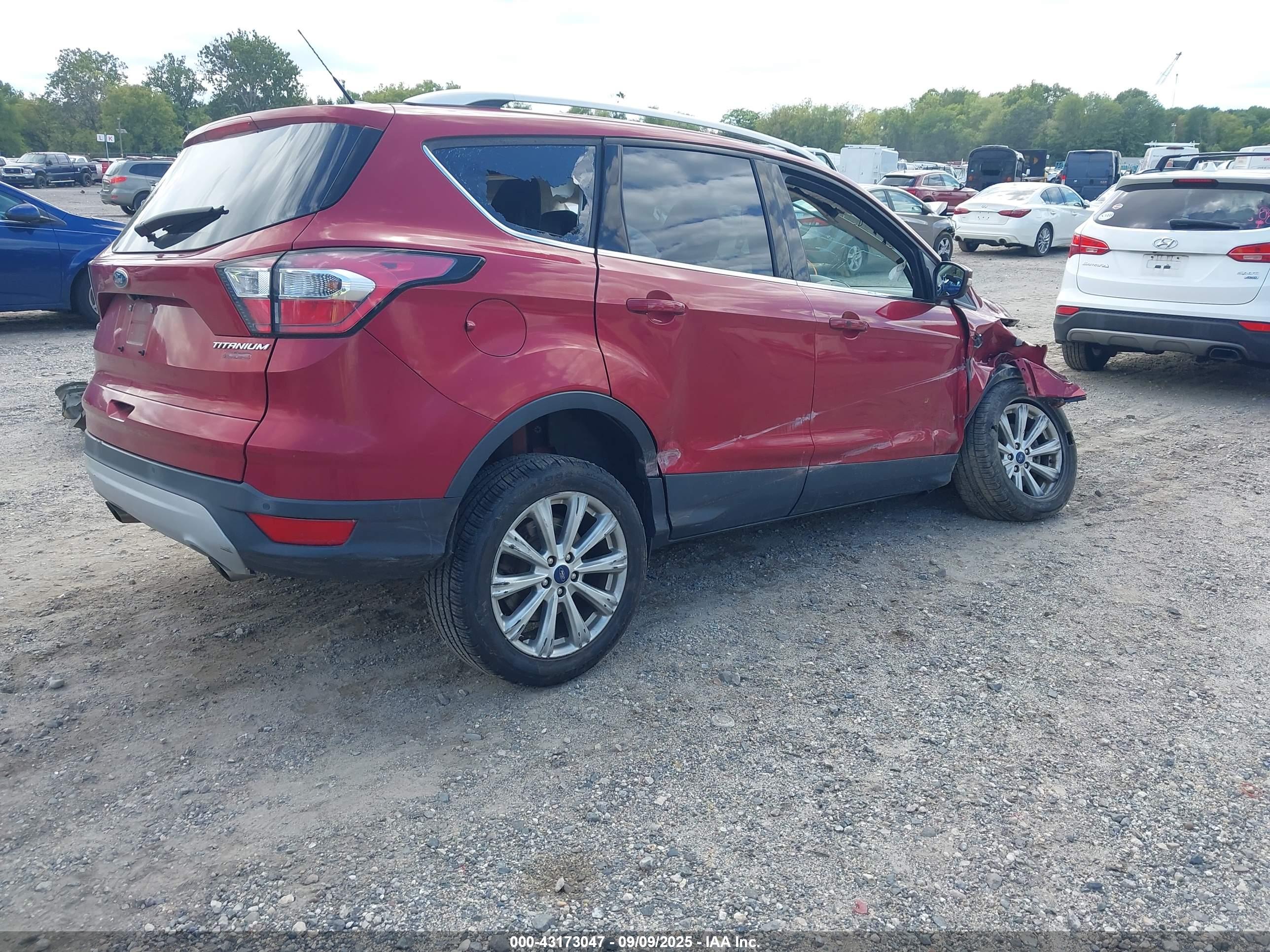 FORD ESCAPE image 4
