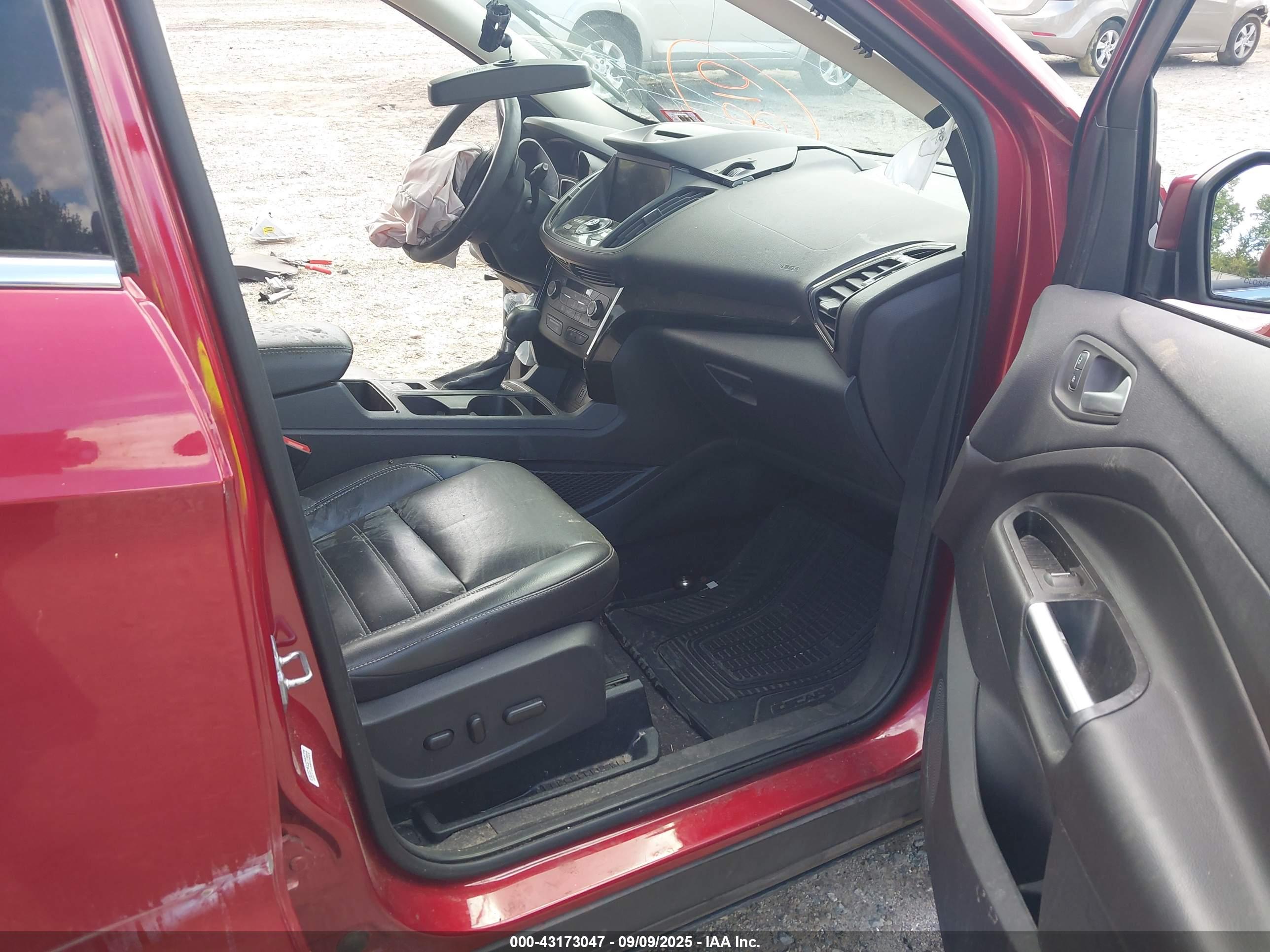 FORD ESCAPE image 5