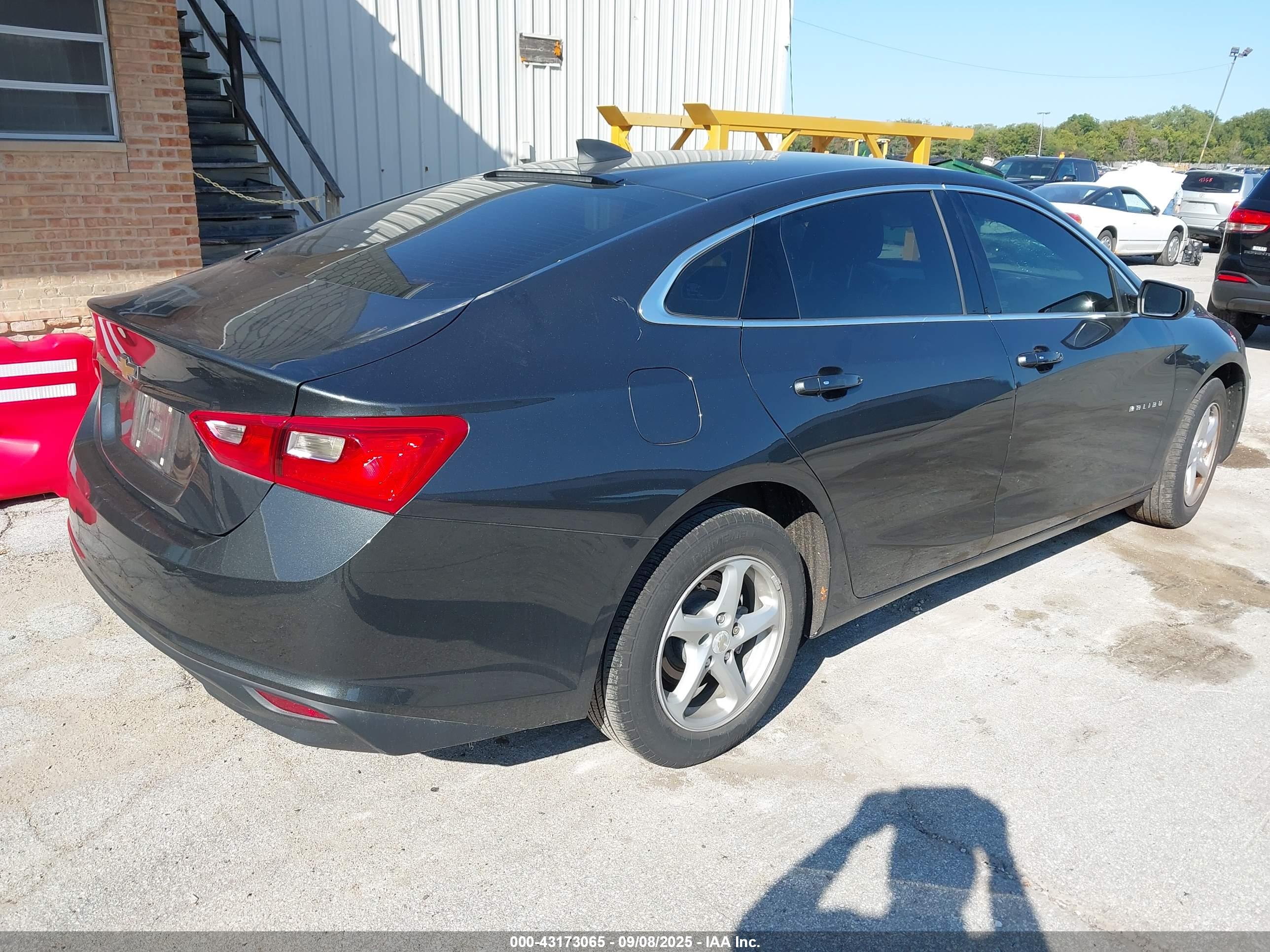 CHEVROLET MALIBU image 4