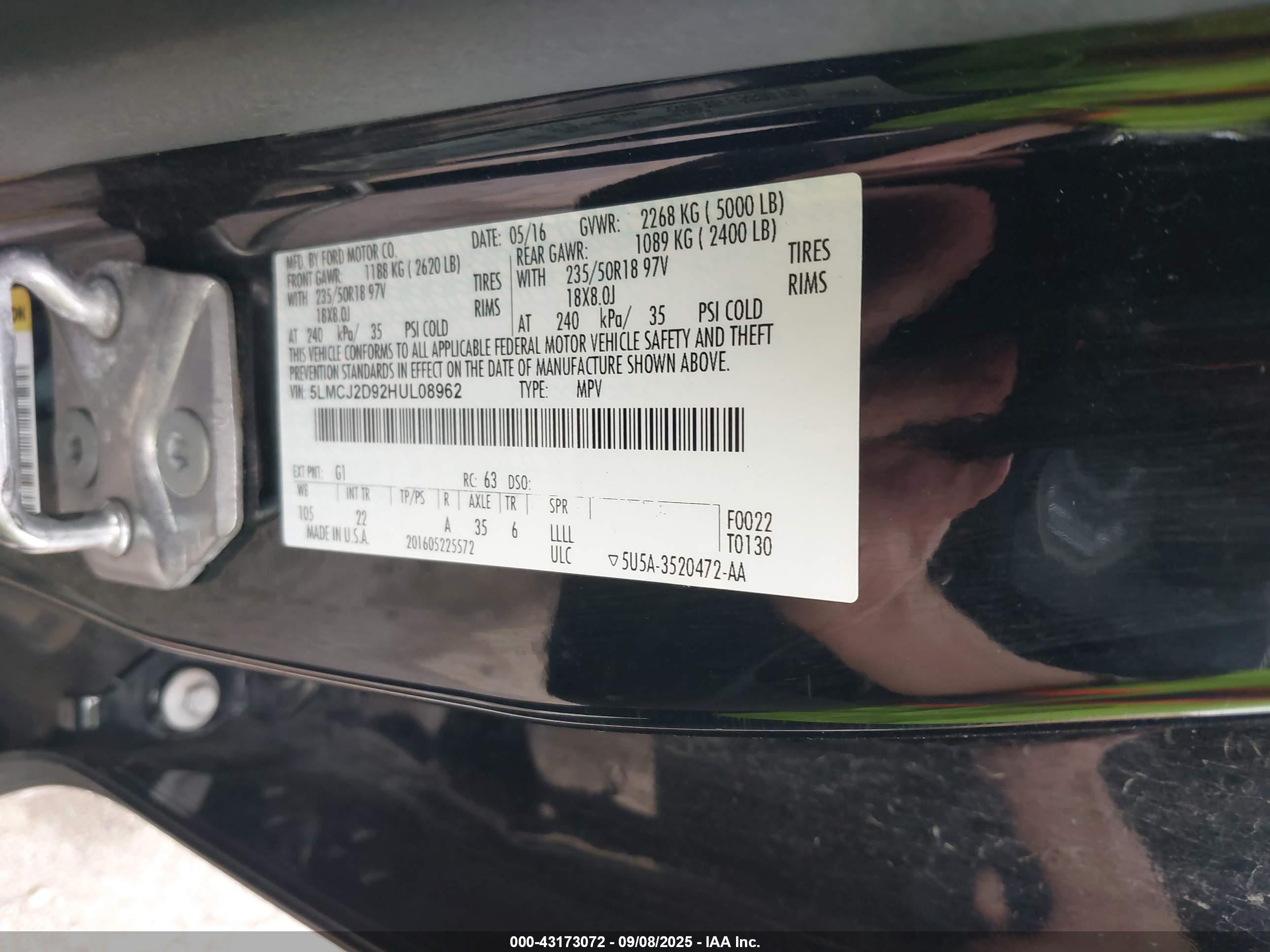 LINCOLN MKC image 9
