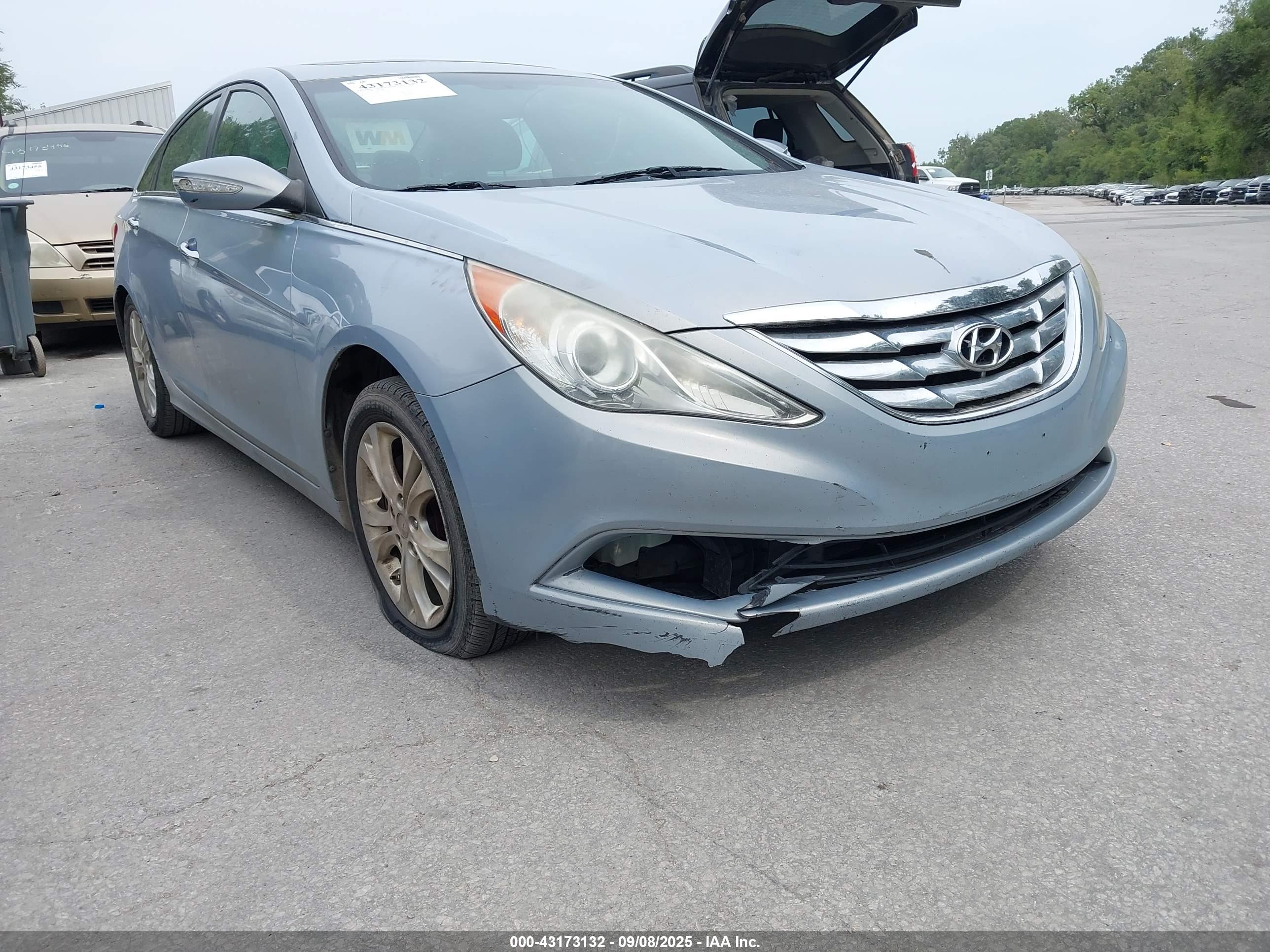 HYUNDAI SONATA image 6