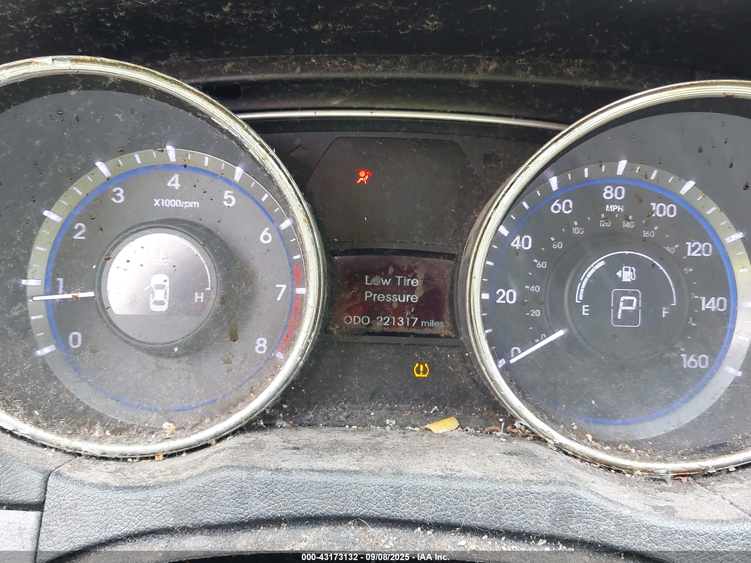 HYUNDAI SONATA image 7