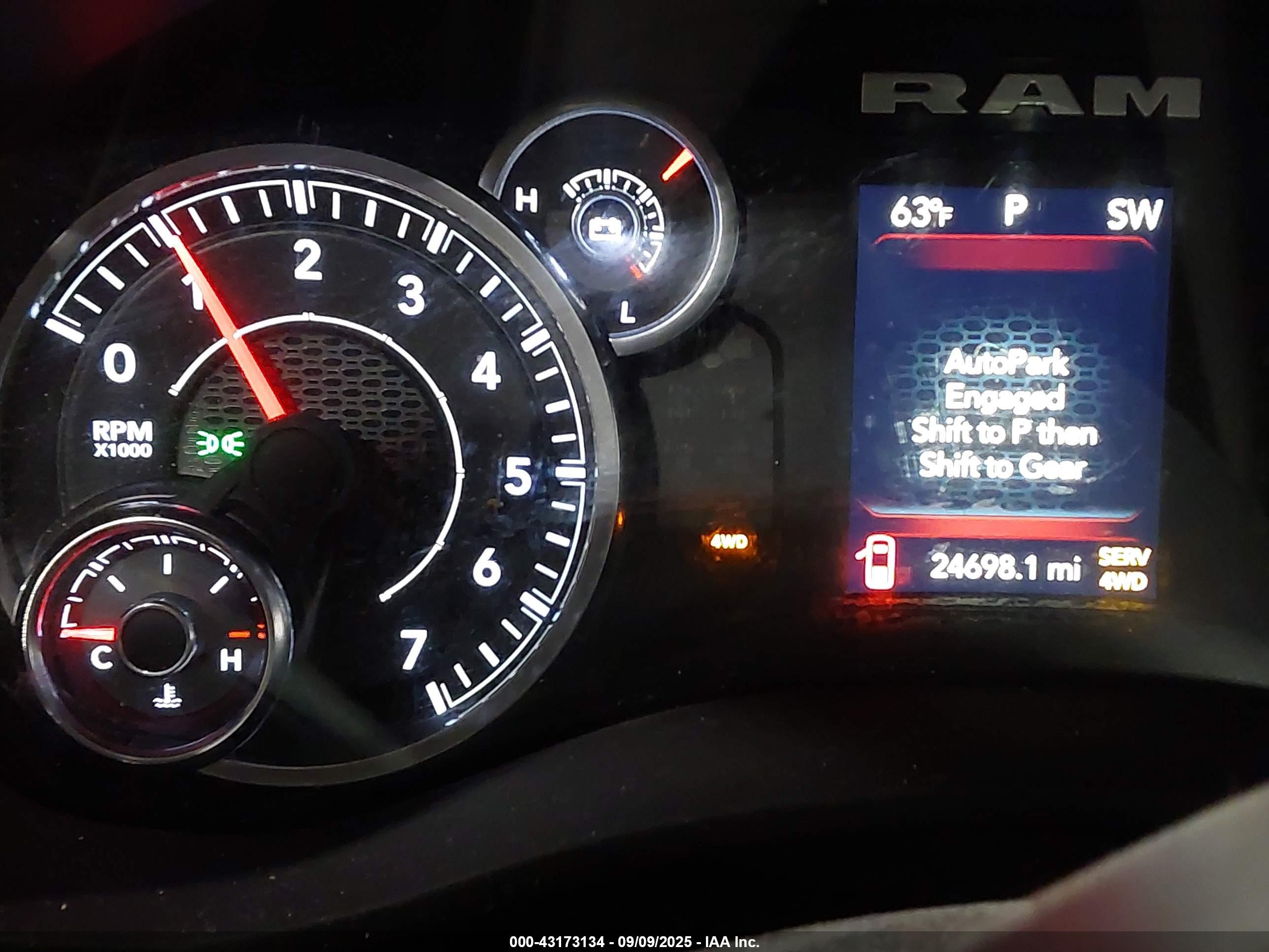 RAM 2500 image 7